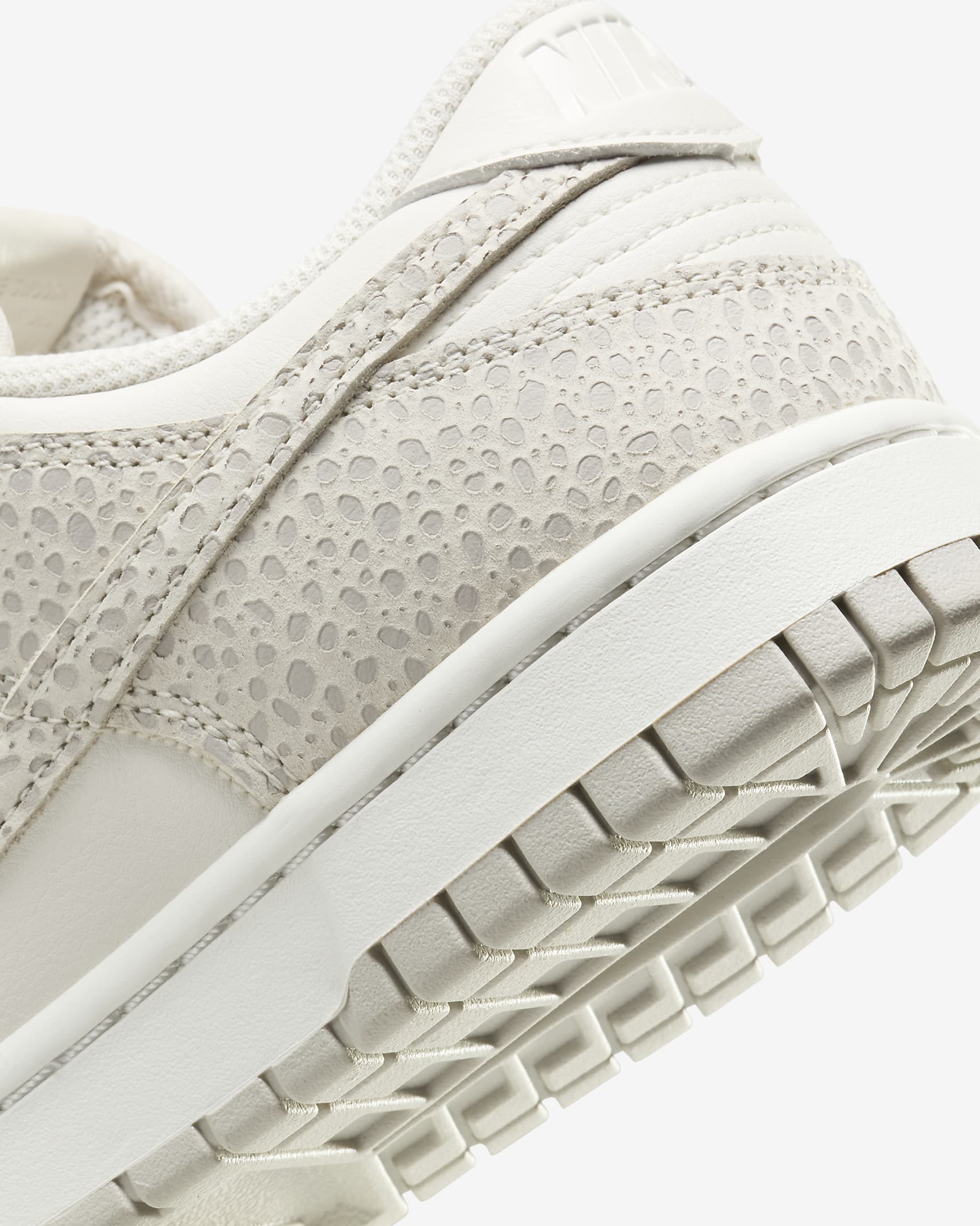 Nike Dunk Low Premium Zapatillas - Mujer - Phantom/Light Smoke Grey/Summit White/Photon Dust