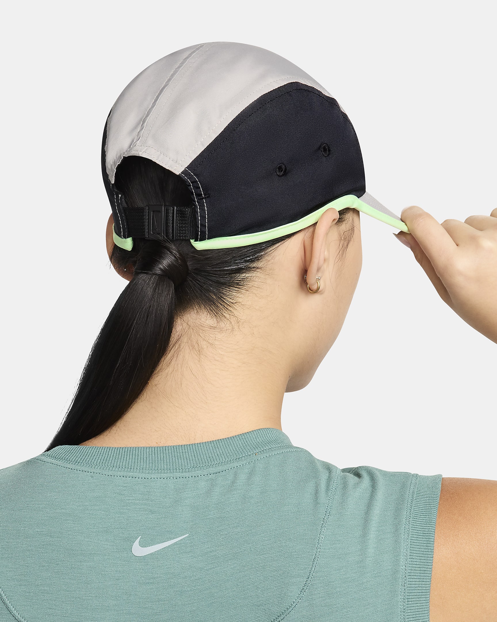 Nike Dri-FIT Fly Unstructured Swoosh Cap - Light Iron Ore/Vapour Green/Black/Black