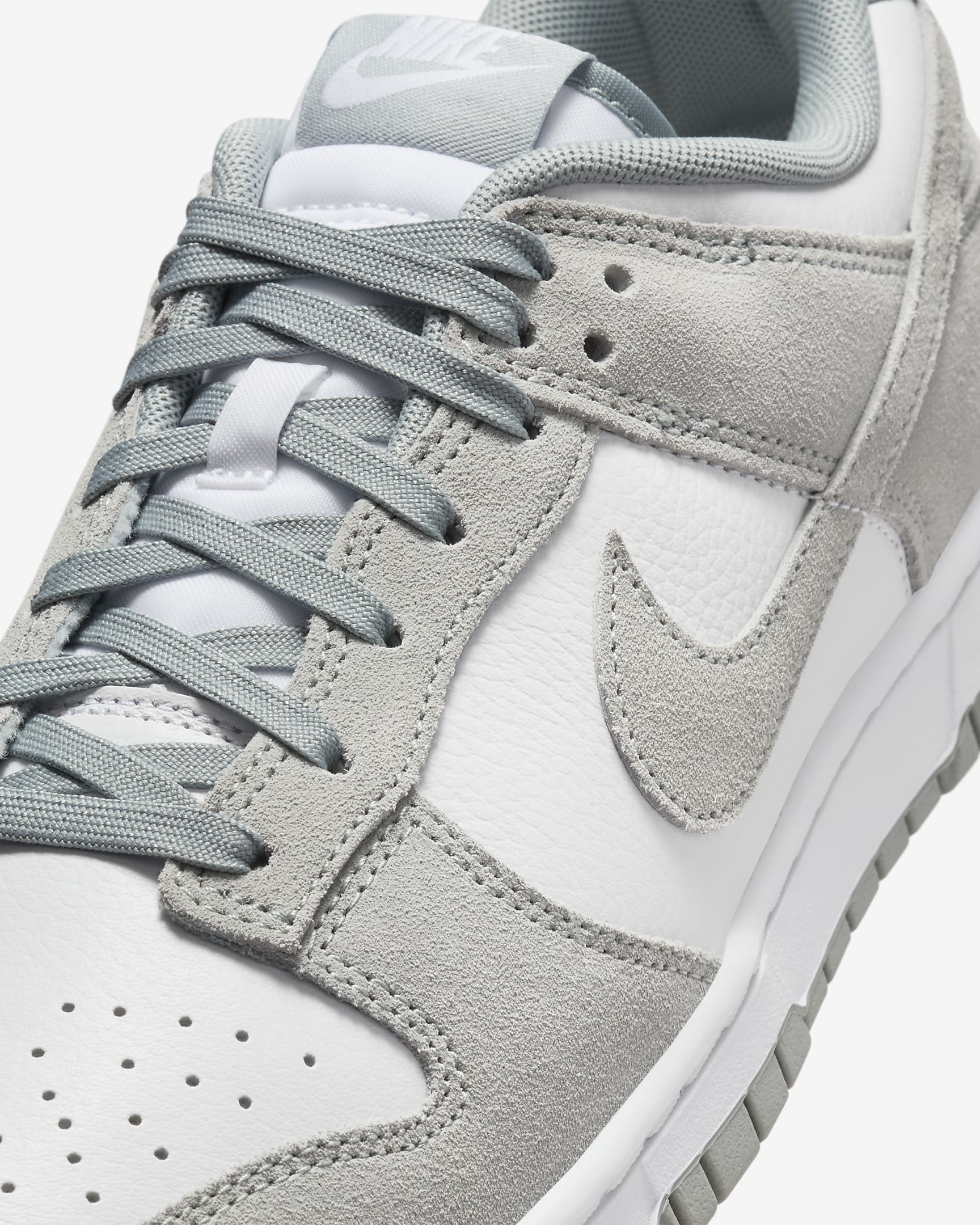 Tenis para hombre Nike Dunk Low Retro - Blanco/Piedra pómez claro