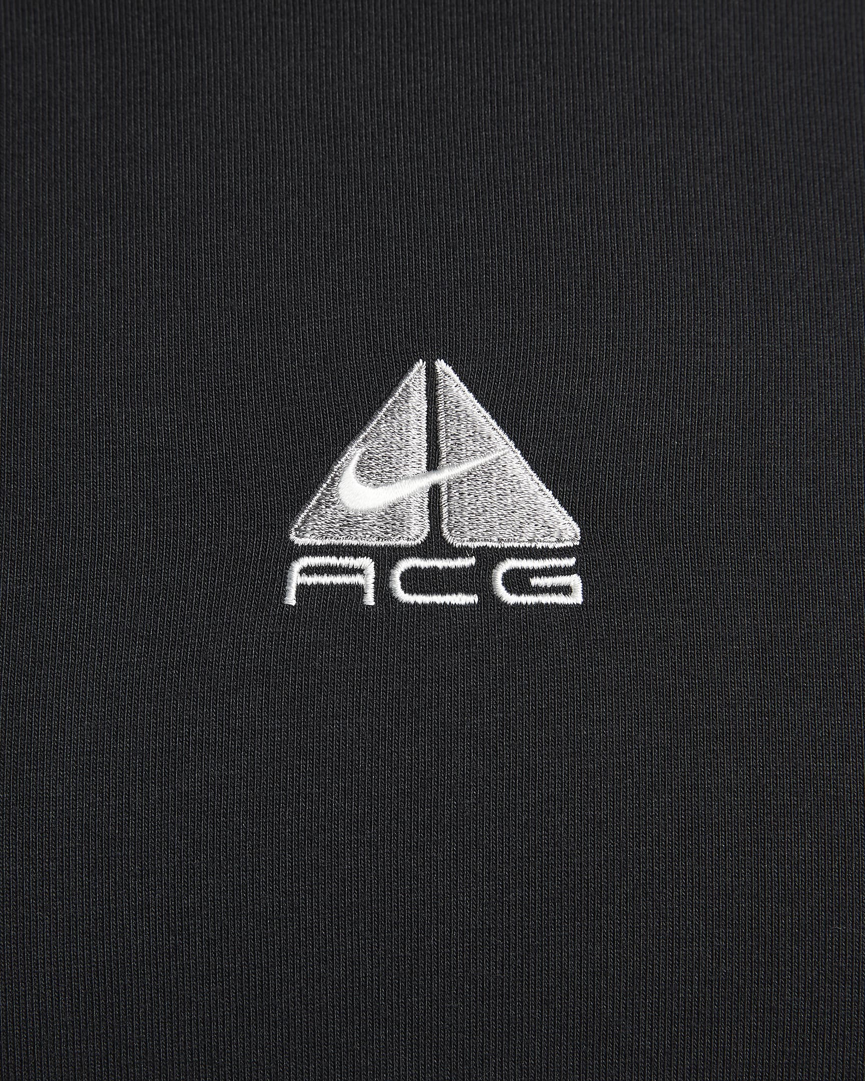 Nike ACG Men's T-Shirt - Black/Light Smoke Grey/Summit White