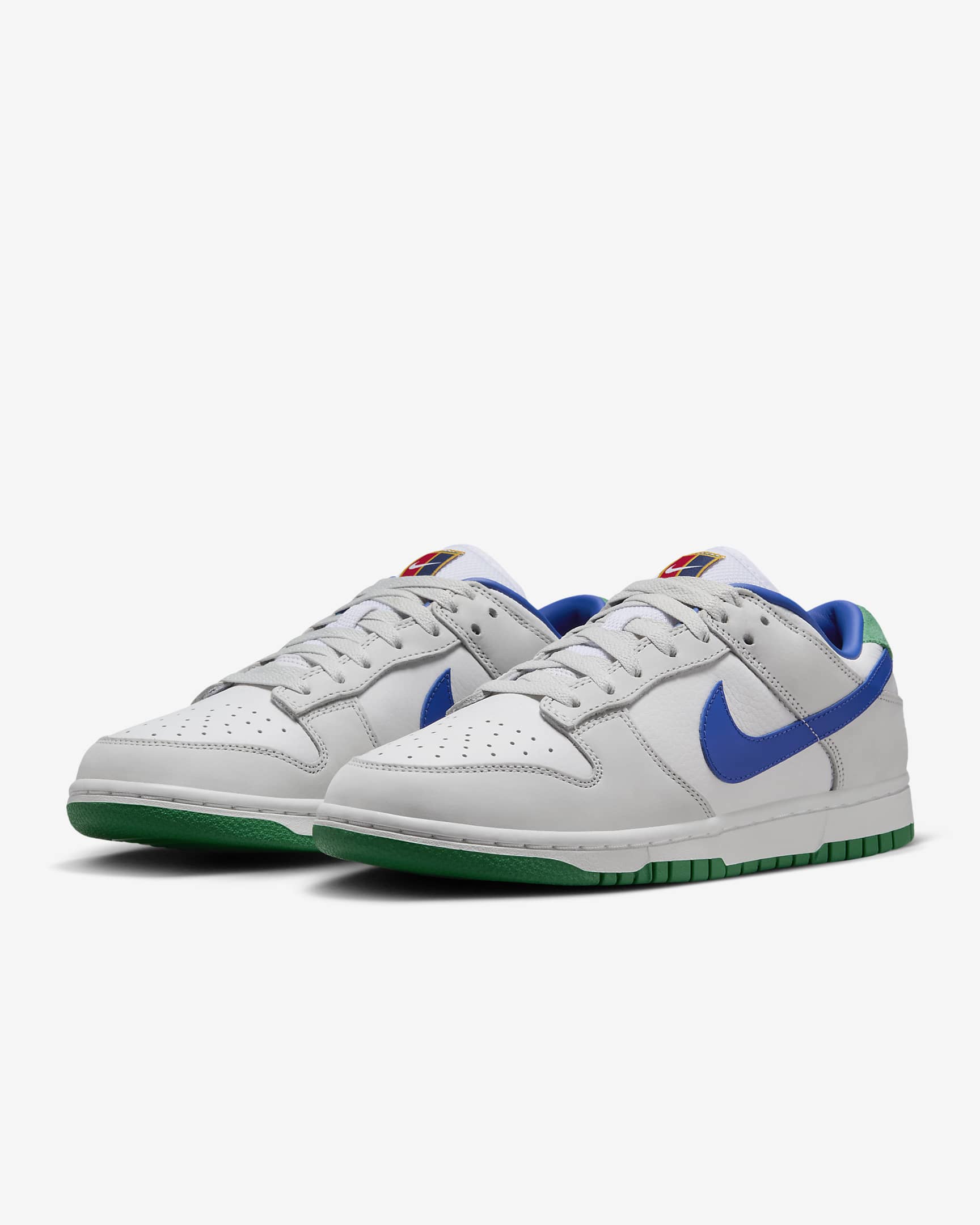 รองเท้าผู้หญิง Nike Dunk Low Premium - ขาว/Photon Dust/Stadium Green/Photo Blue