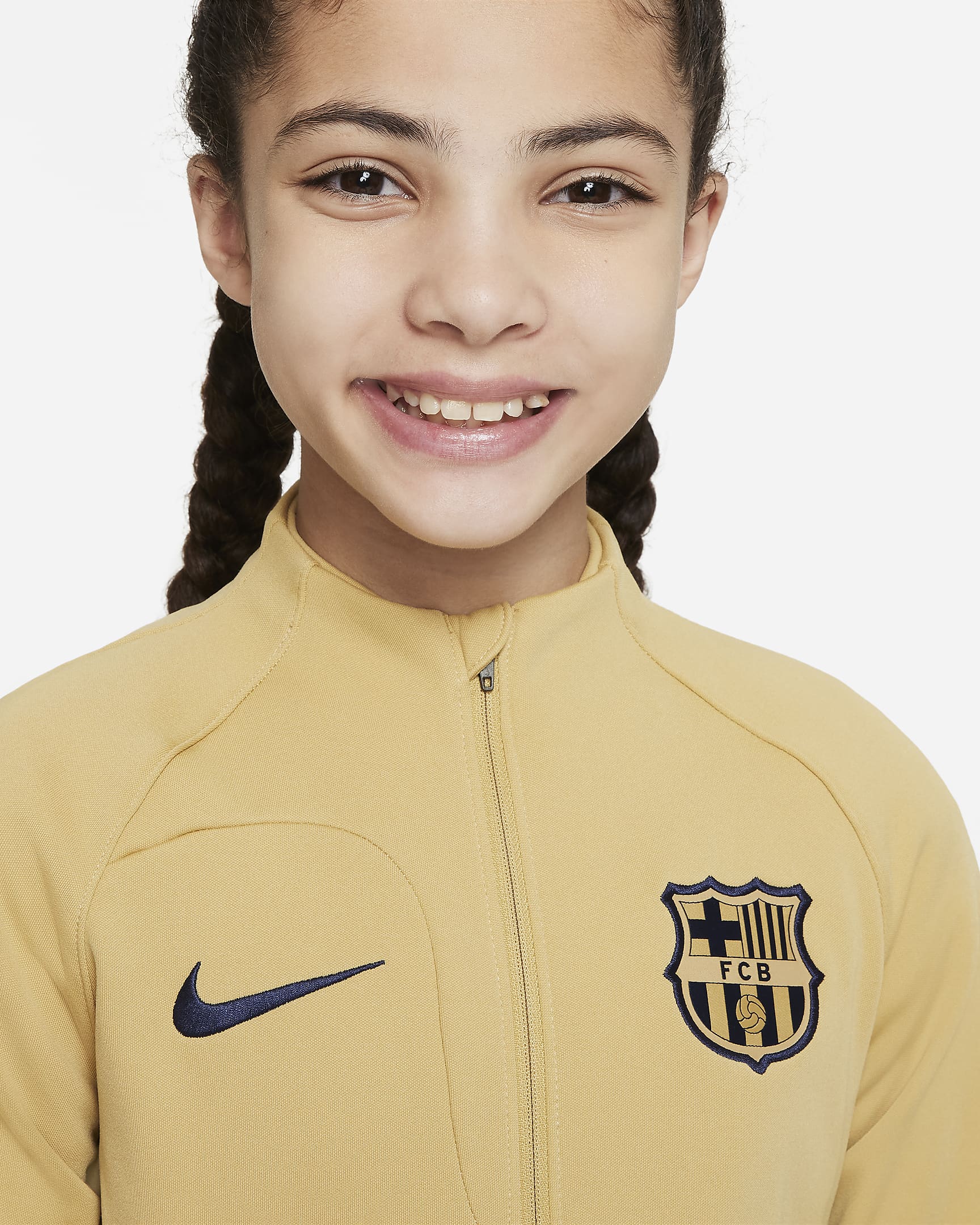 F.C. Barcelona Academy Pro Older Kids' Nike Football Jacket. Nike SA