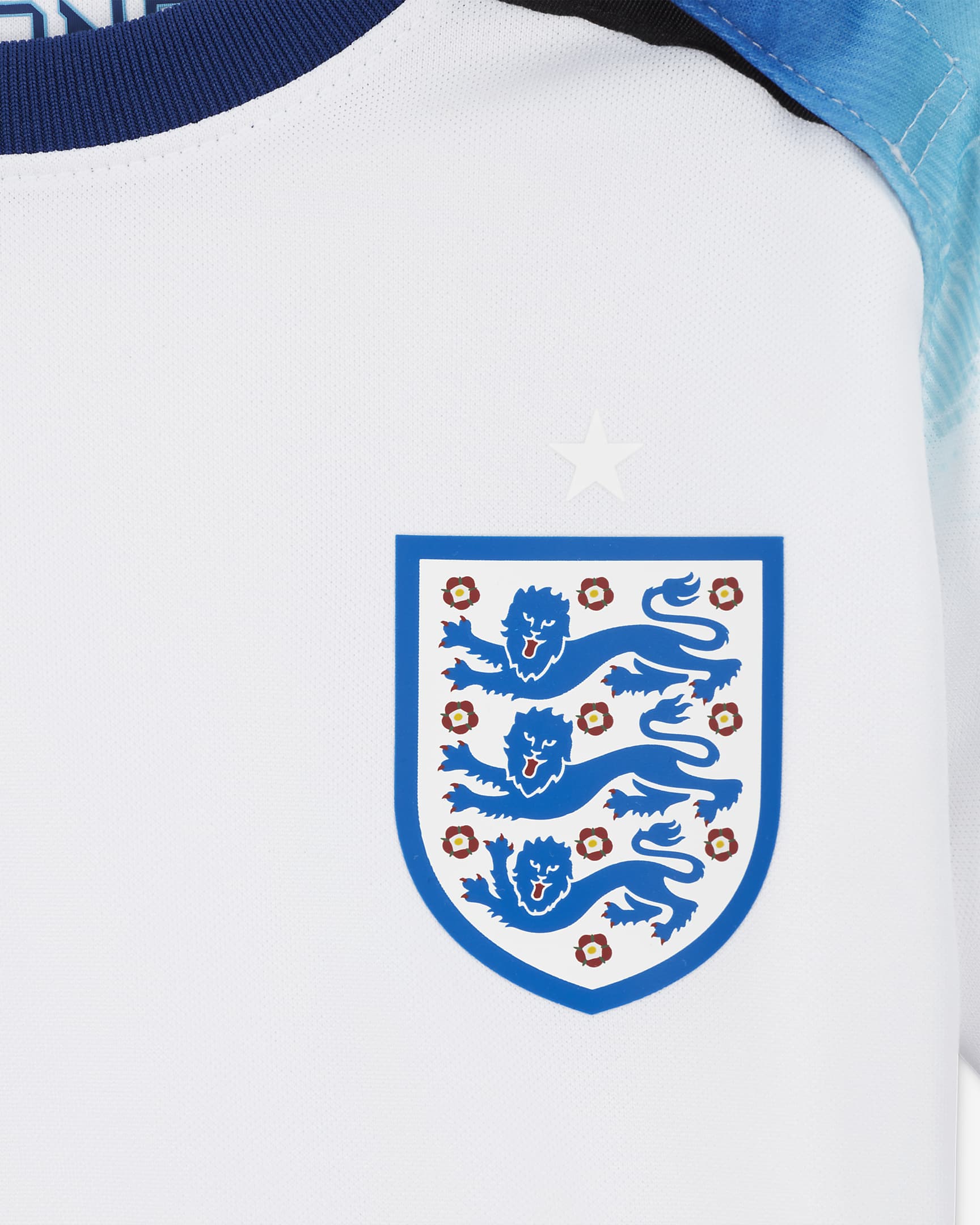 England 2022/23 Home Baby/Toddler Football Kit. Nike UK