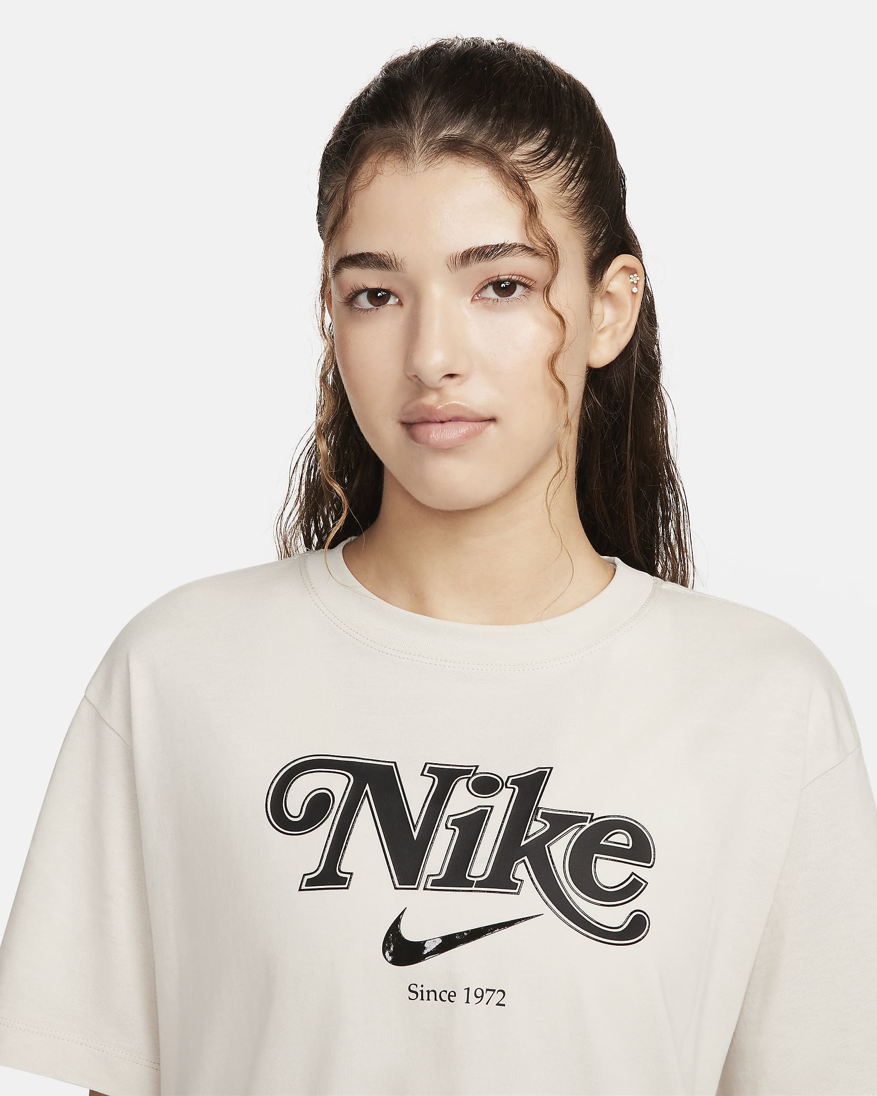 nike-sportswear-women-s-t-shirt-nike-hr
