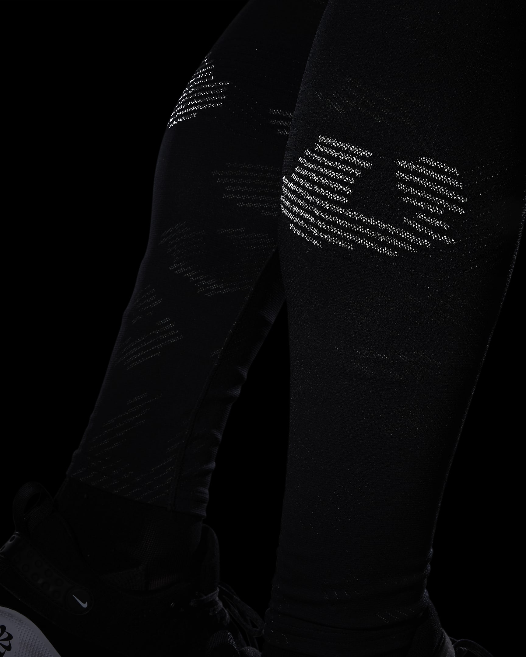 Nike Running Division Men's Dri-FIT ADV Running Tights - Black