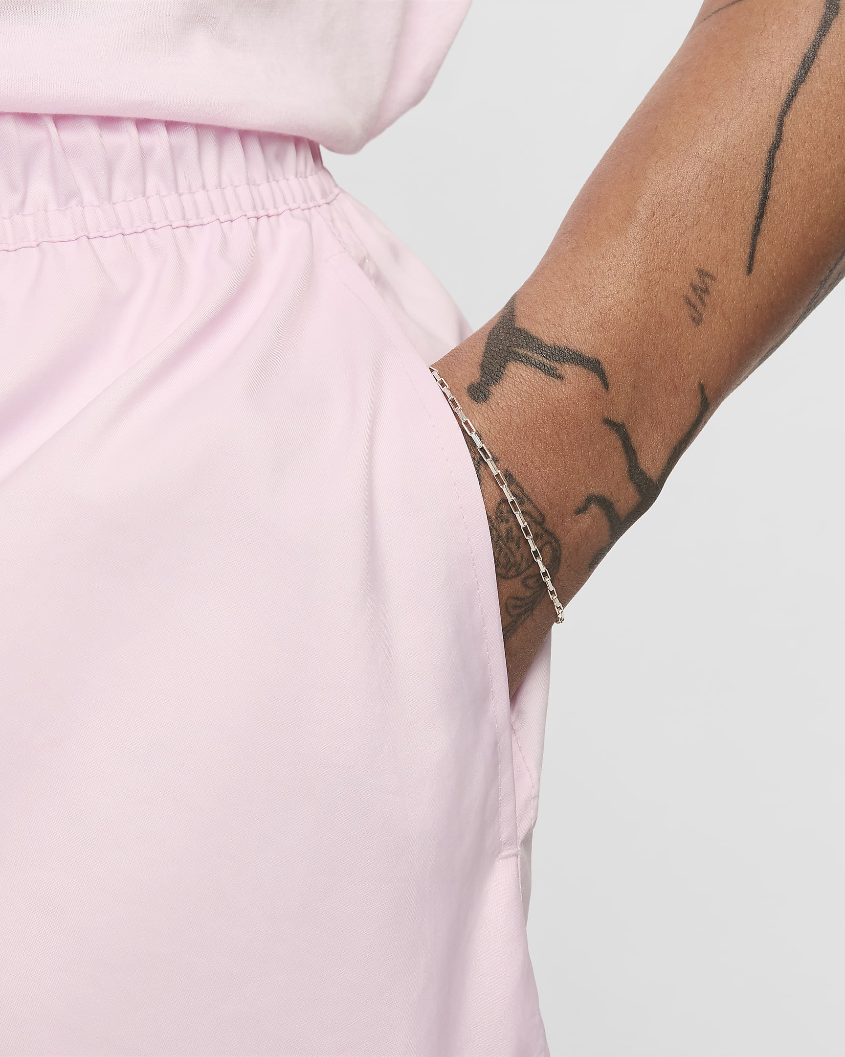 Short Flow tissé Nike Club pour homme - Pink Foam/Blanc