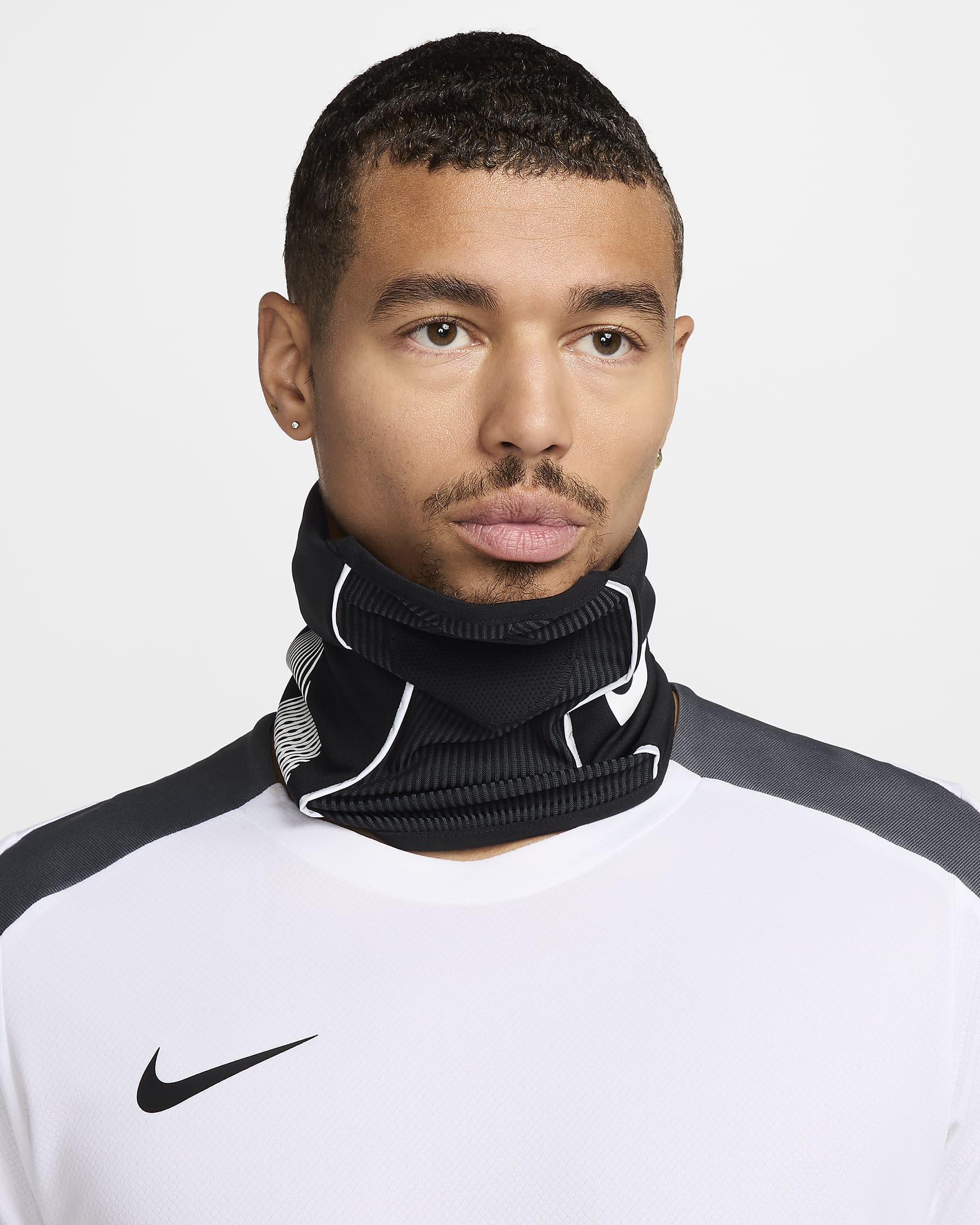 snood mens nike