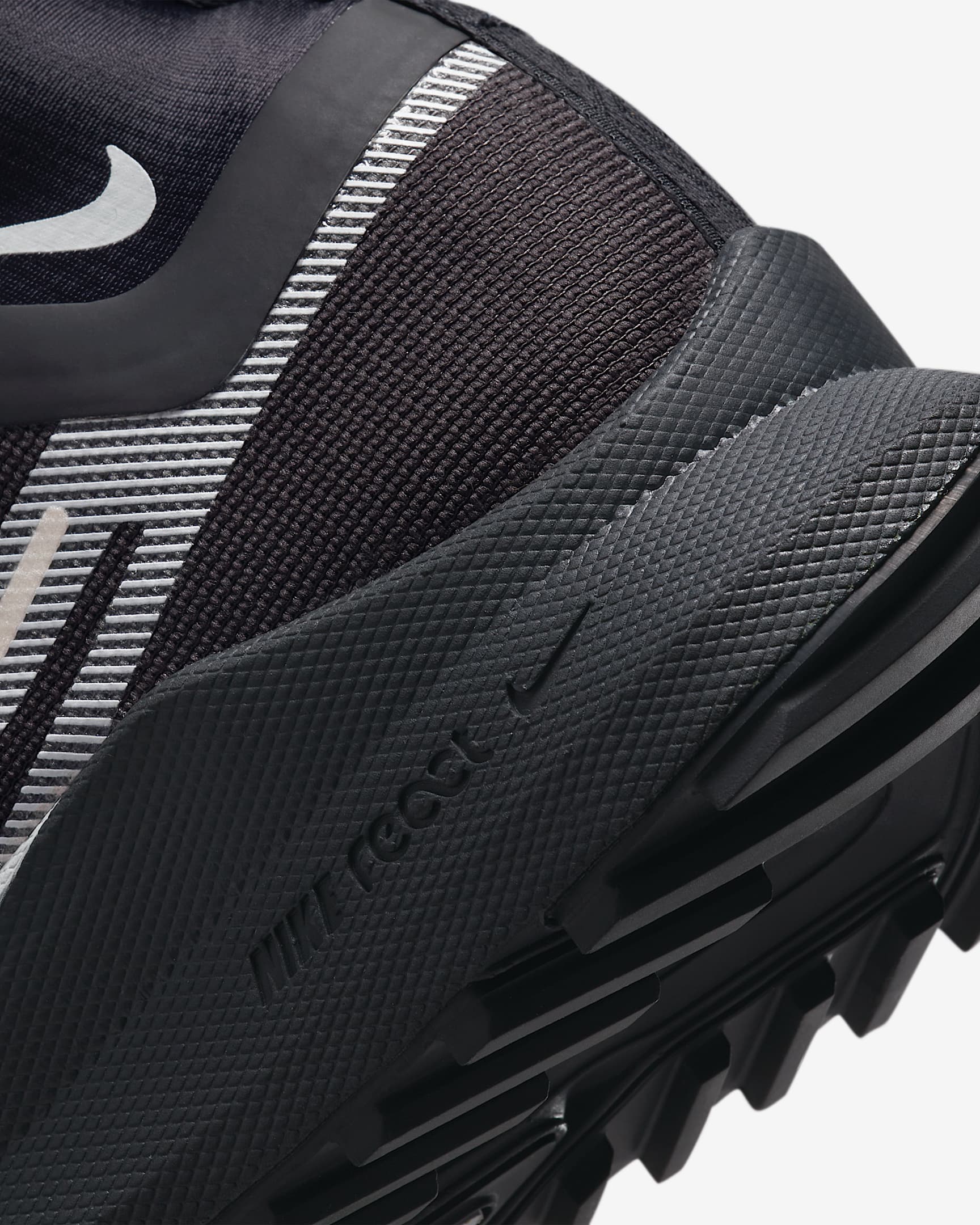 Nike Pegasus Trail 4 GORETEX Women's Waterproof TrailRunning Shoes