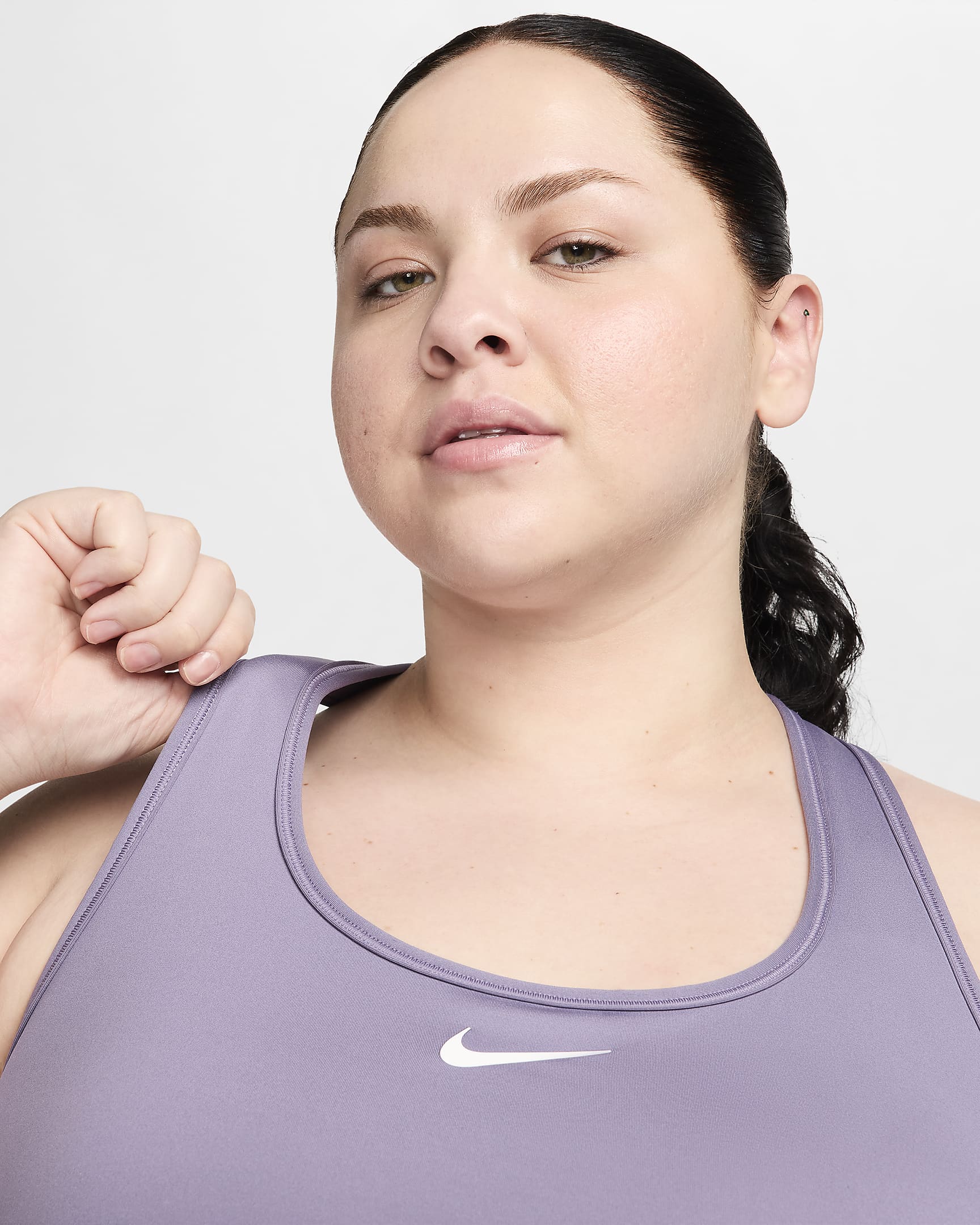 Nike Swoosh Medium-Support Women's Padded Sports Bra (Plus Size). Nike ZA