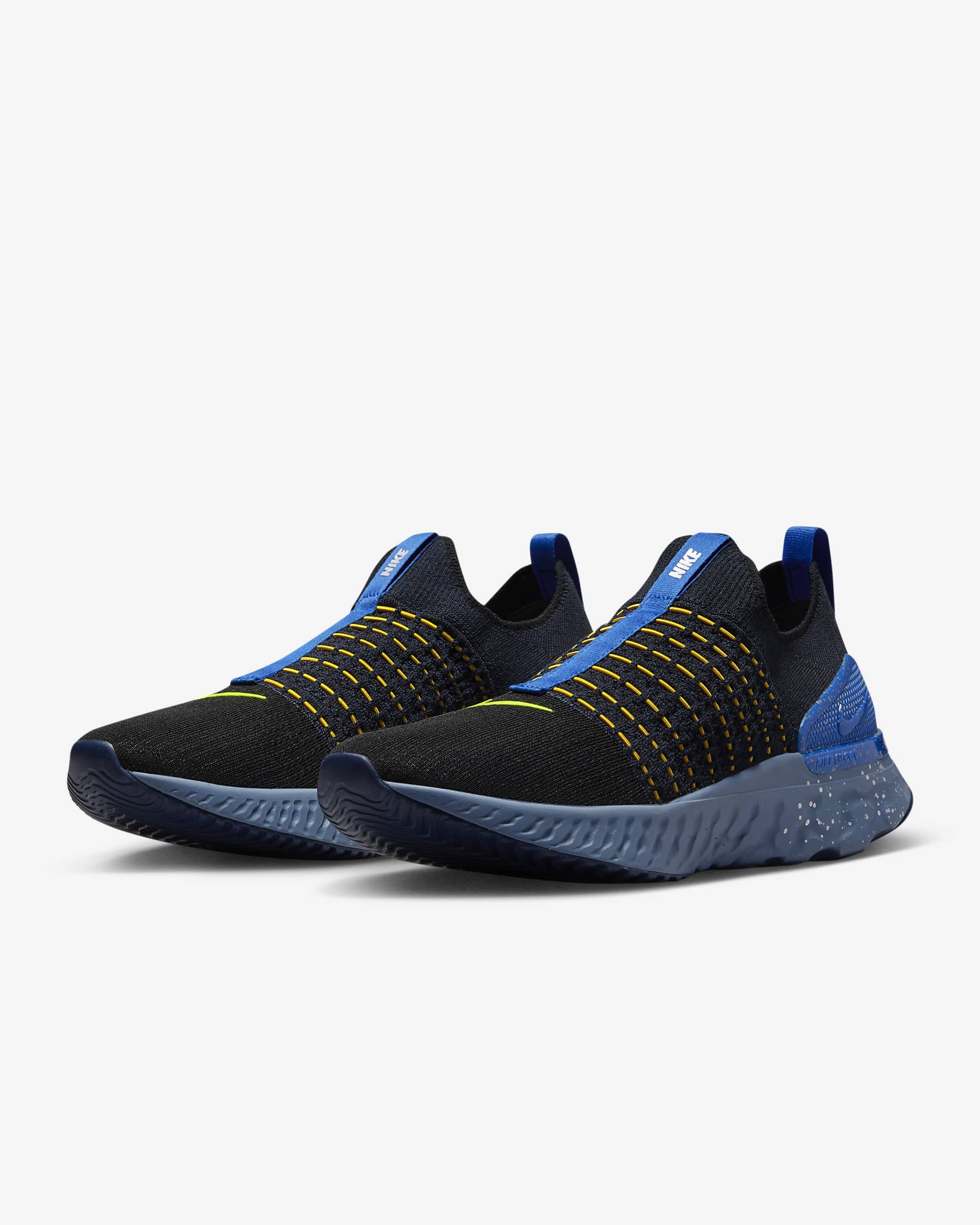 Nike React Phantom Run Flyknit 2 Men's Road Running Shoes. Nike.com