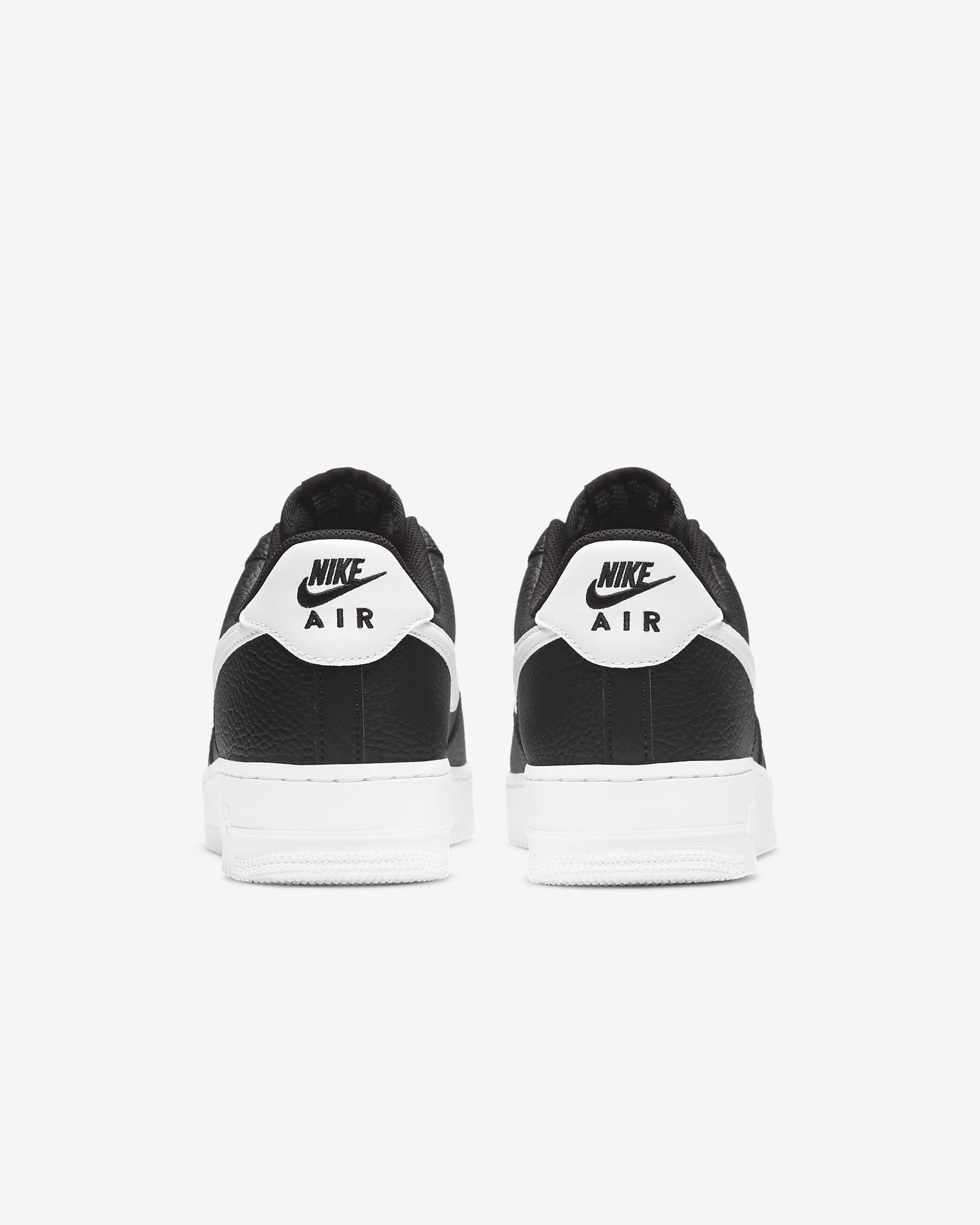 Chaussure Nike Air Force 1 ‘07 pour Homme - Noir/Blanc