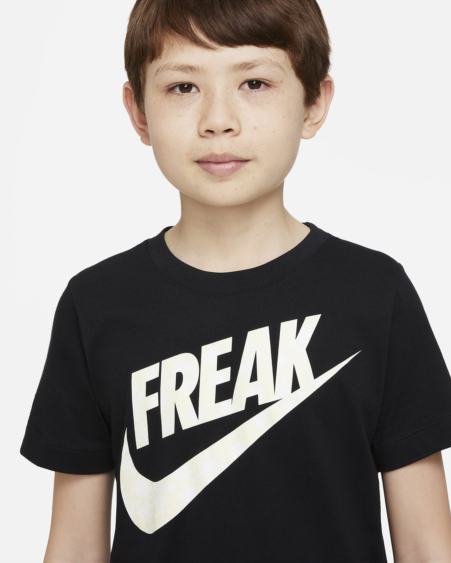 Nike Dri-FIT Older Kids' (Boys') Training T-Shirt. Nike IN