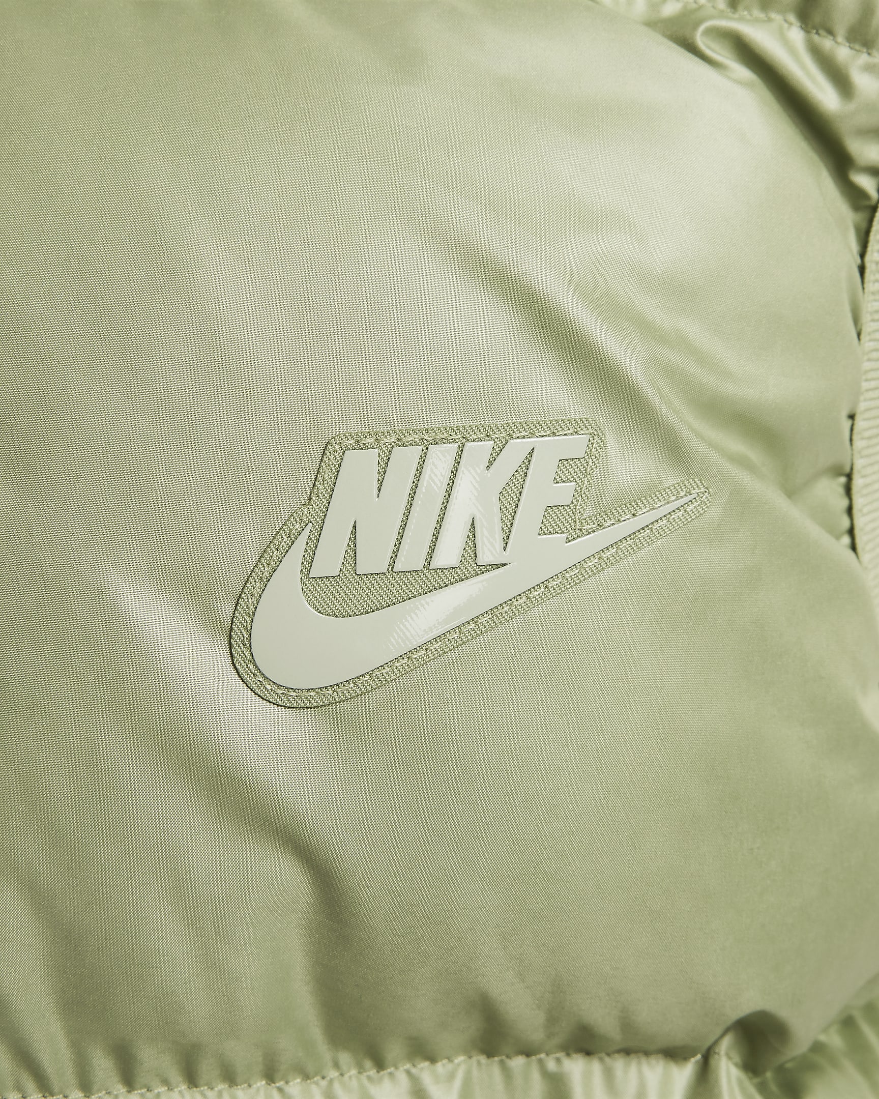 Veste sans manches à capuche ample Therma-FIT Repel Nike Sportswear Heavyweight Synthetic Fill EasyOn pour ado - Oil Green/Vintage Green/Jade Horizon