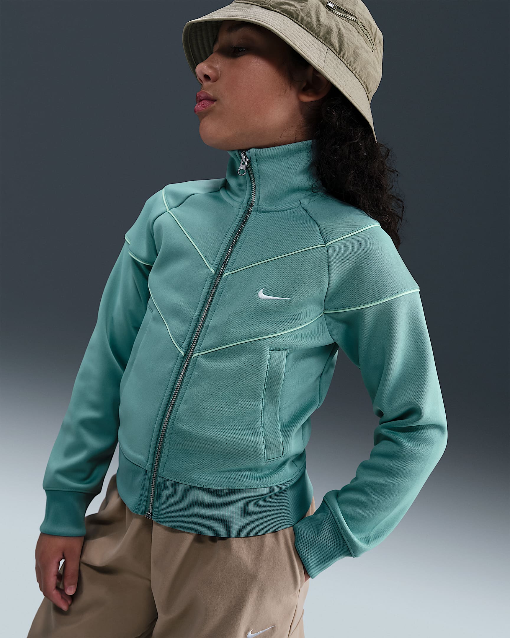 Nike Sportswear Trainingsjacke aus Strickmaterial (ältere Kinder, Mädchen) - Cannon/Mint Foam/Sail