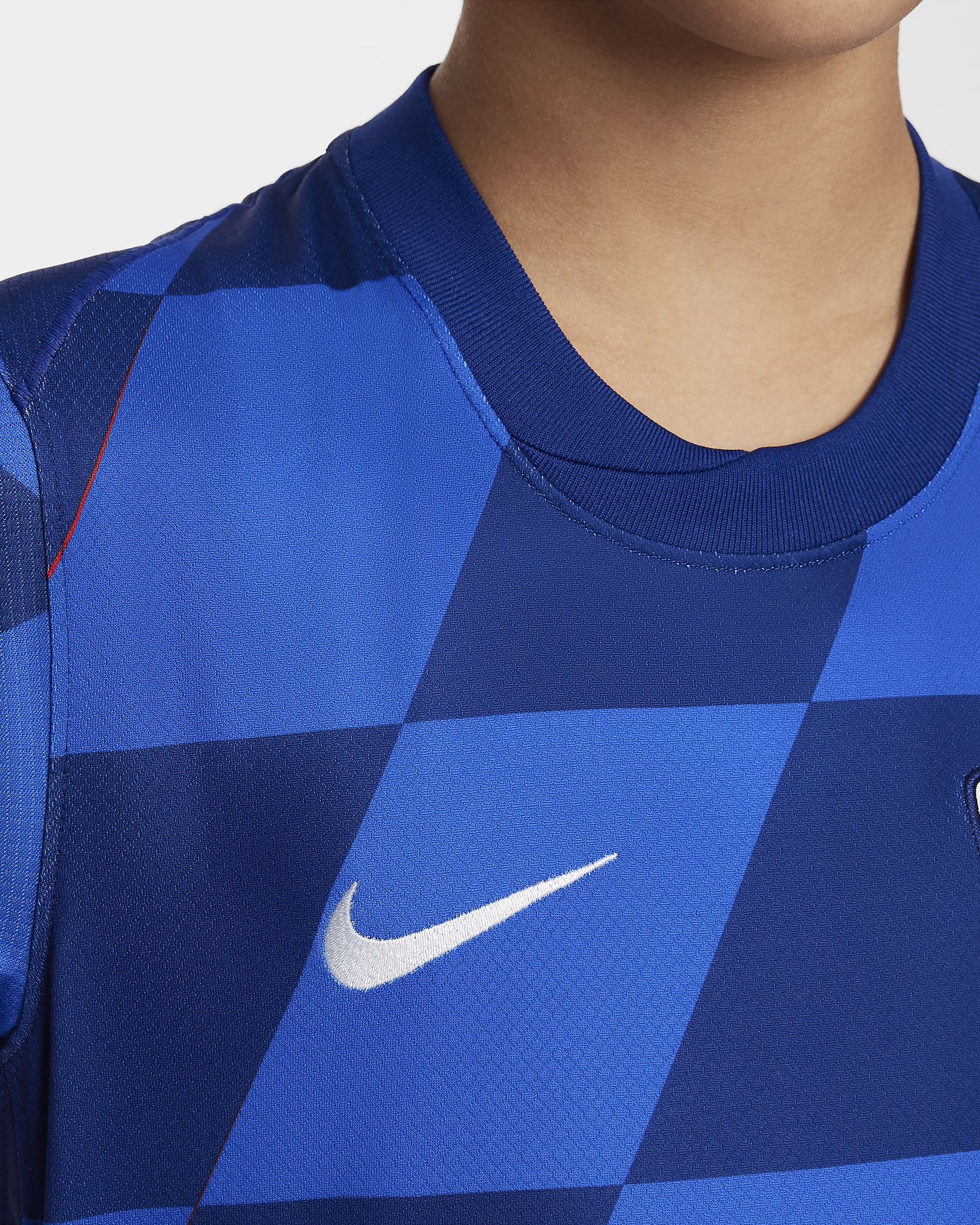 Kroatien 2024/25 Stadium Away Nike Replika-Fußballtrikot mit Dri-FIT-Technologie (ältere Kinder) - Hyper Royal/Deep Royal Blue/University Red/Weiß