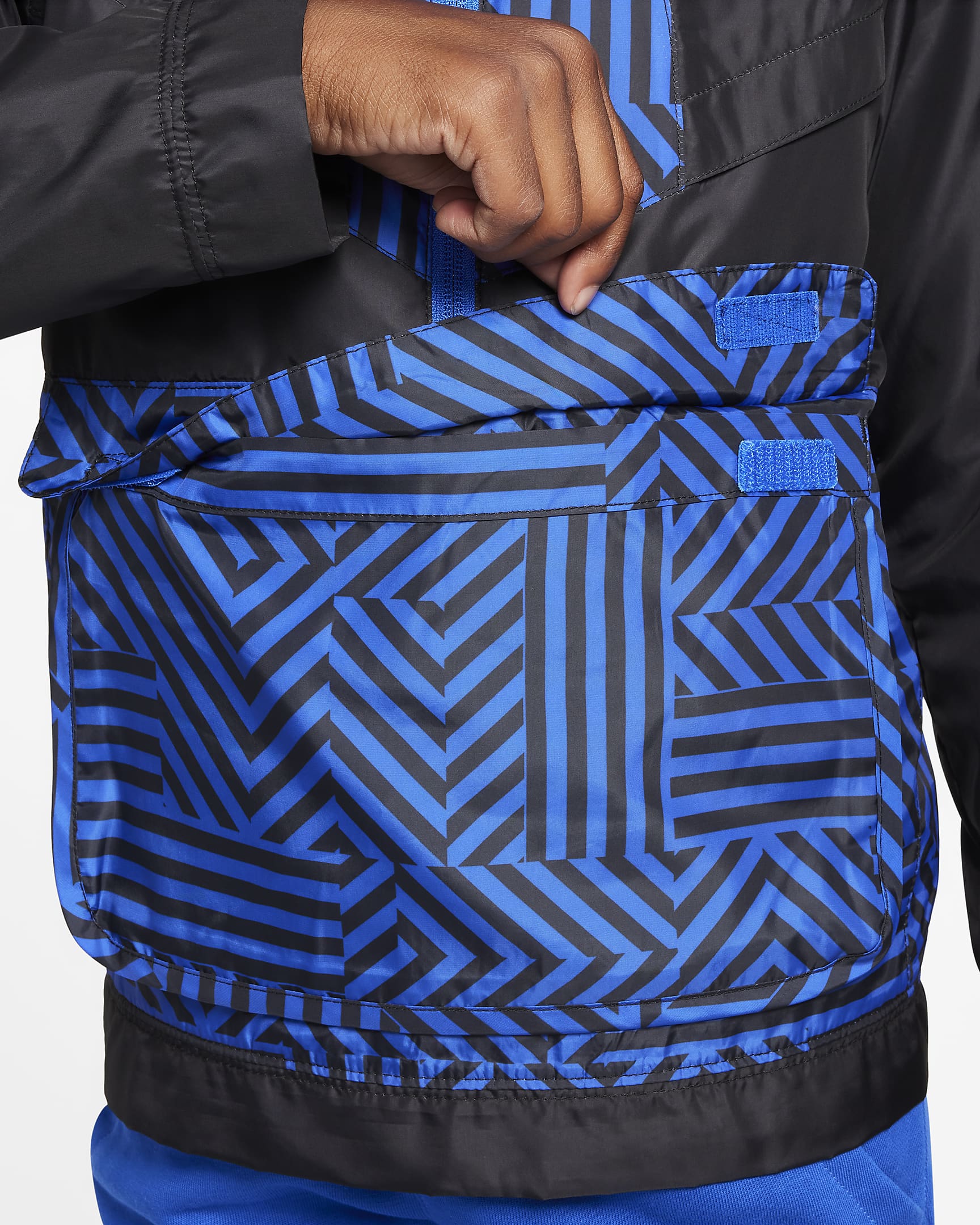 Inter Milan Amplify Windrunner Thuis Nike voetbalanorak voor jongens - Zwart/Lyon Blue/Wit