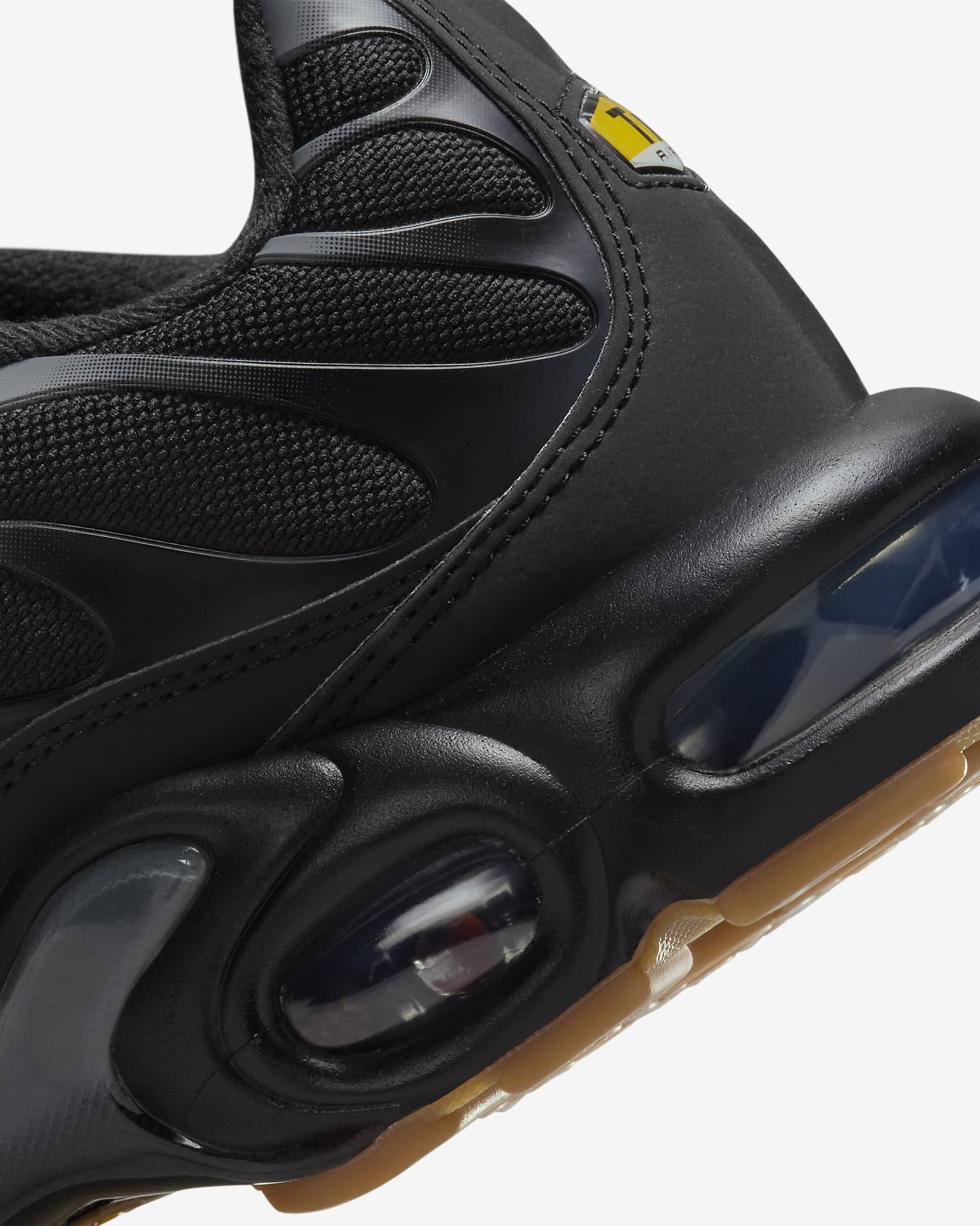 Nike Air Max Plus Men's Shoes - Black/Light Orewood Brown/Gum Light Brown/Smoke Grey