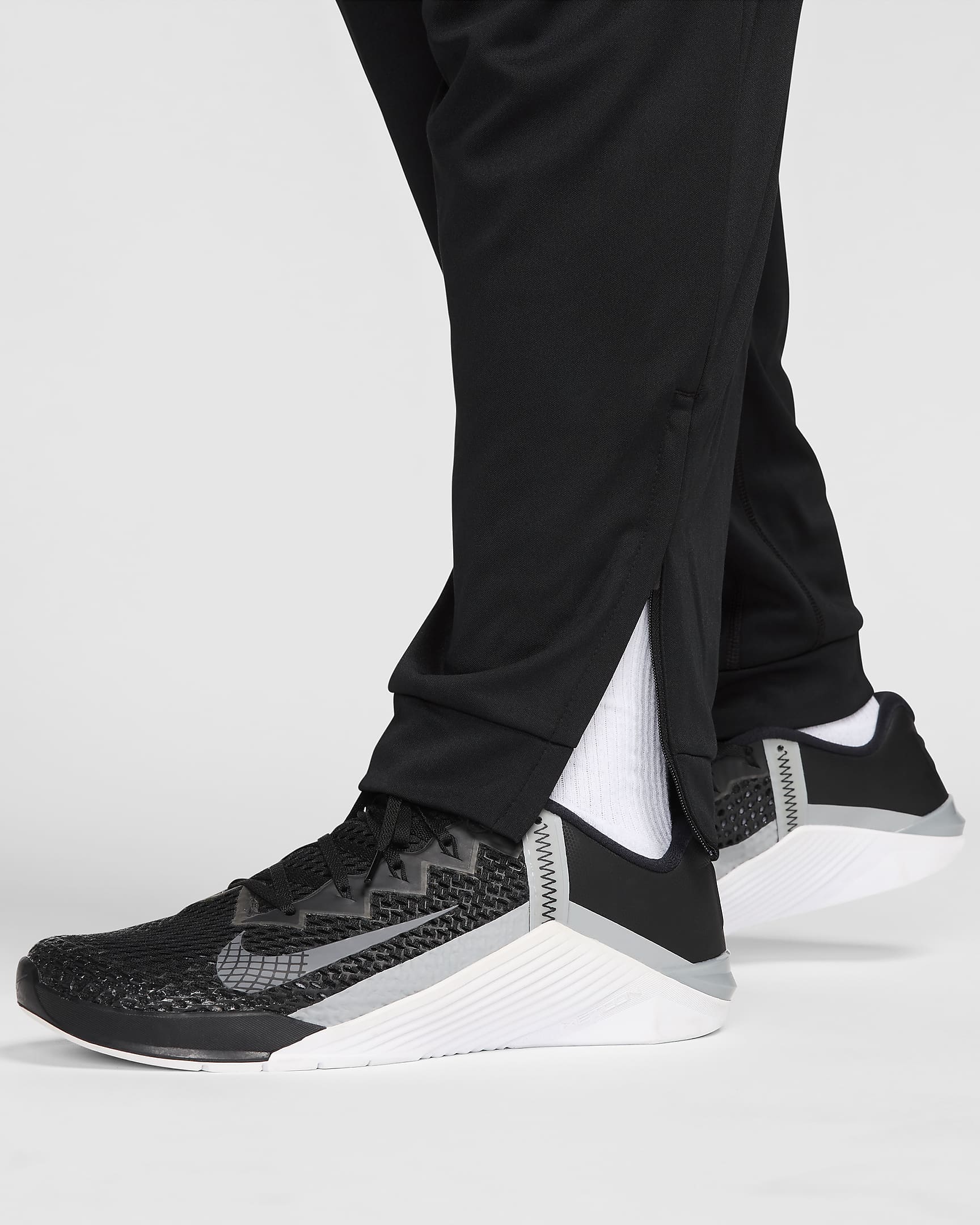 Pantalon fuselé Dri-FIT Nike Totality pour homme - Noir/Blanc