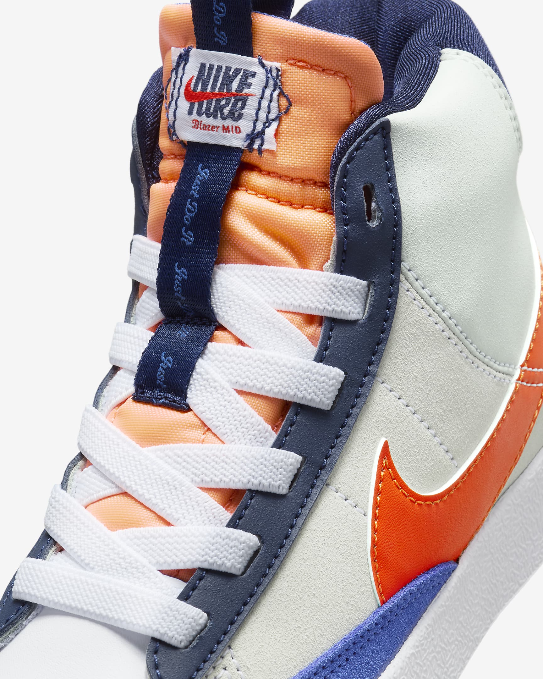 Nike Blazer Mid '77 SE Little Kids' Shoes - White/Light Silver/Midnight Navy/Team Orange