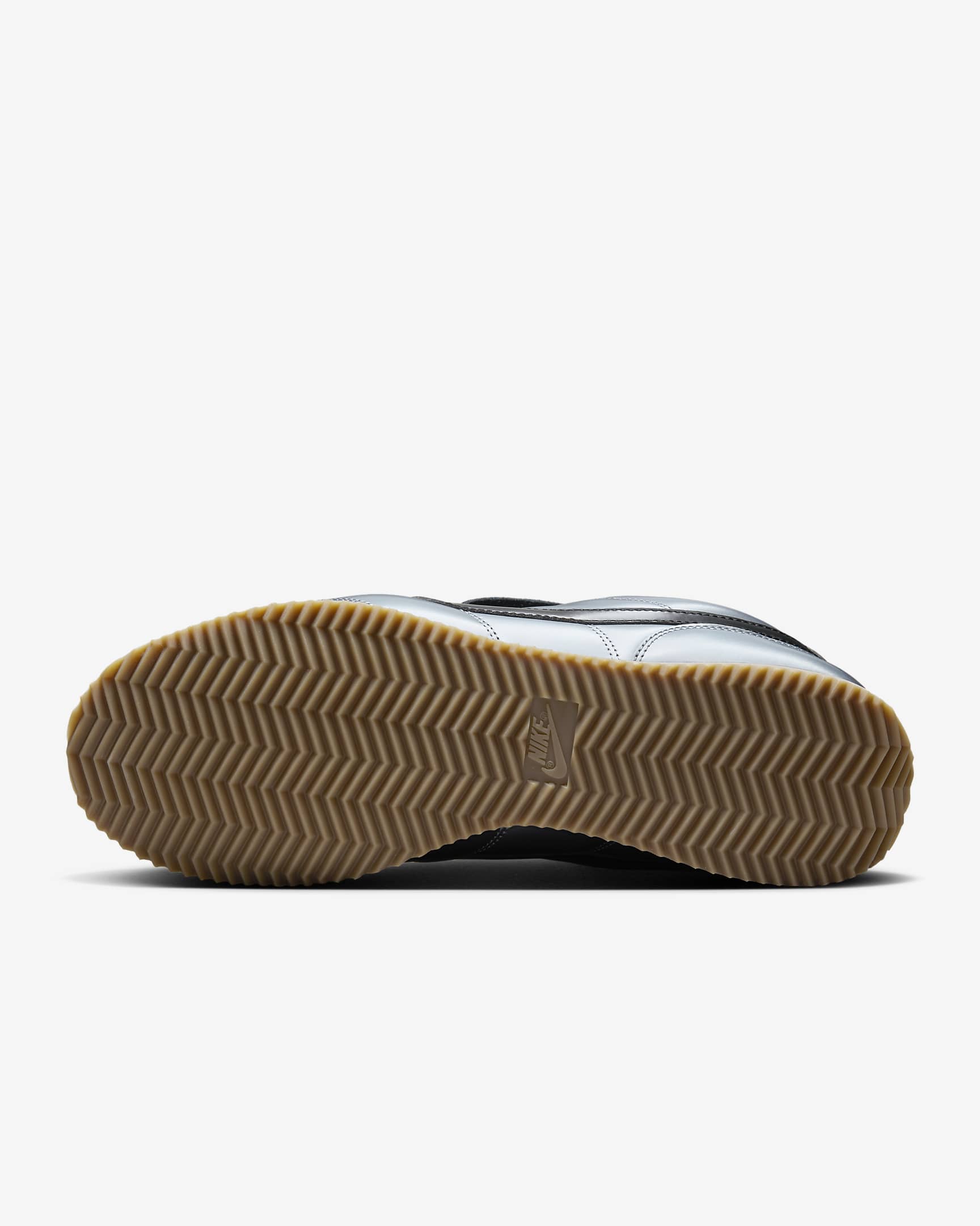 athletic nike cortez