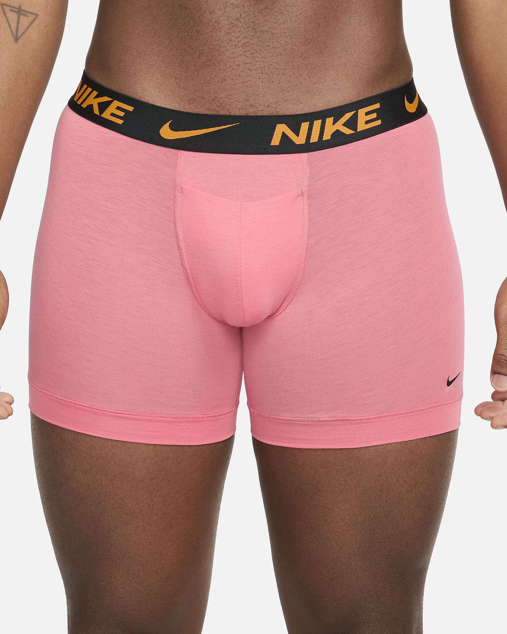 Nike DriFIT ReLuxe Men's Boxer Briefs (2Pack).