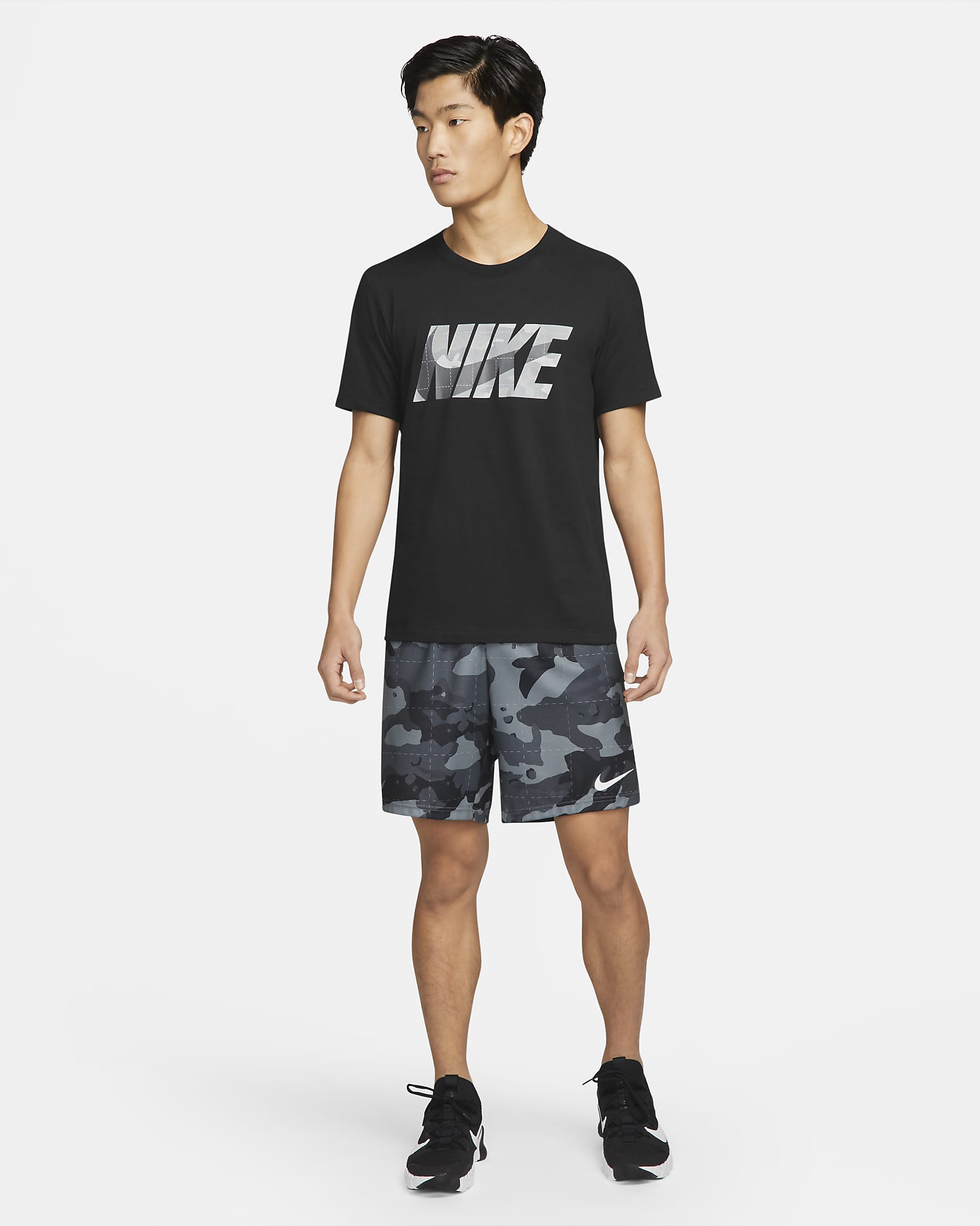 Nike Dri-FIT Men's Training T-Shirt. Nike ID