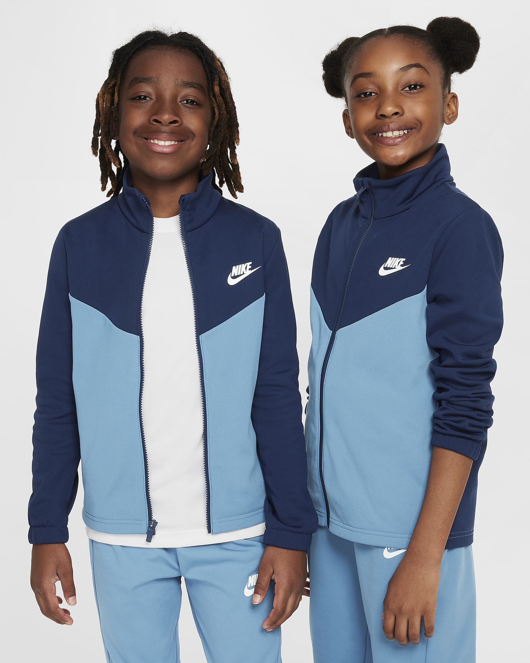 Nike Sportswear-tracksuit til større børn - Aegean Storm/Midnight Navy/hvid