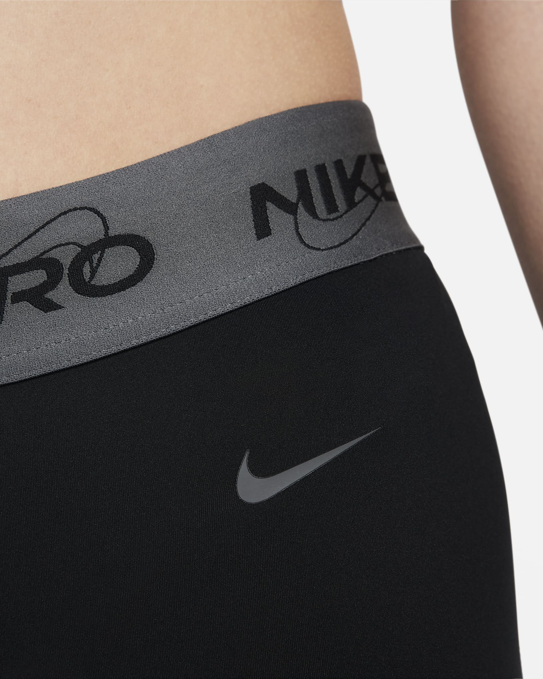 Nike Pro Women's Mid-Rise 8cm (approx.) Graphic Shorts. Nike VN