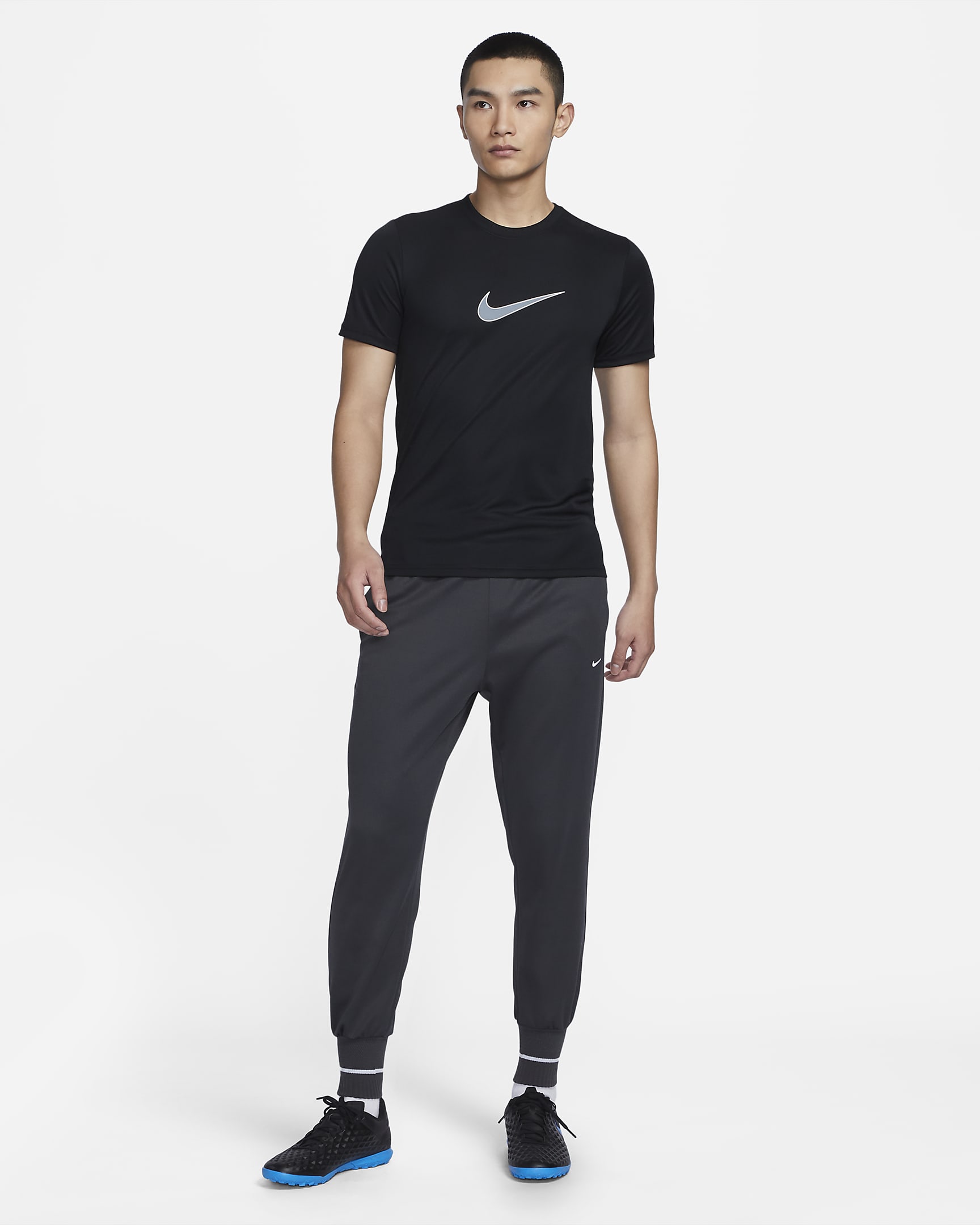 Nike Dri-FIT Academy Men's Short-Sleeve Graphic Football Top. Nike IN