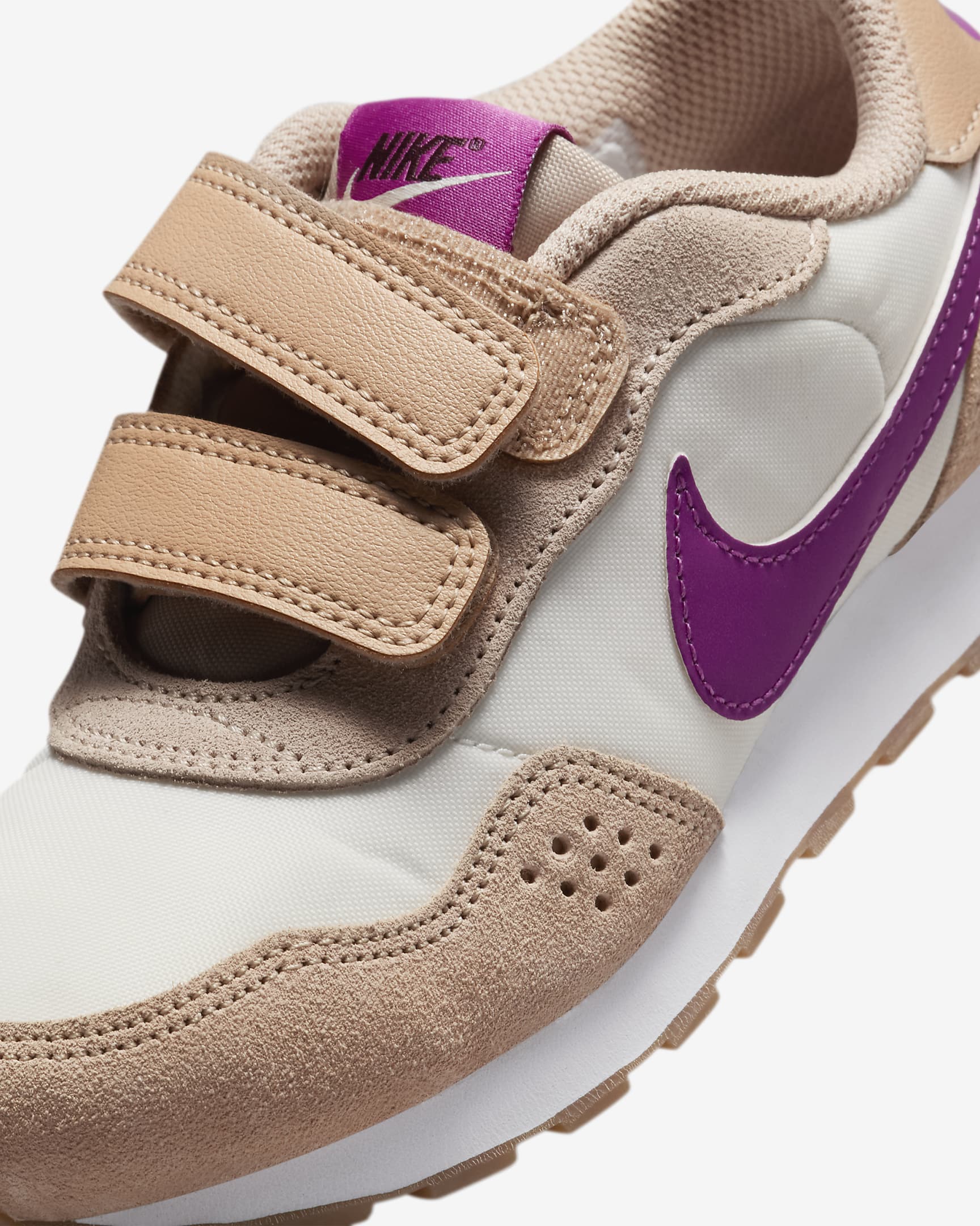 Nike MD Valiant Zapatillas - Niño/a pequeño/a - Hemp/Pale Ivory/Gum Medium Brown/Hot Fuchsia