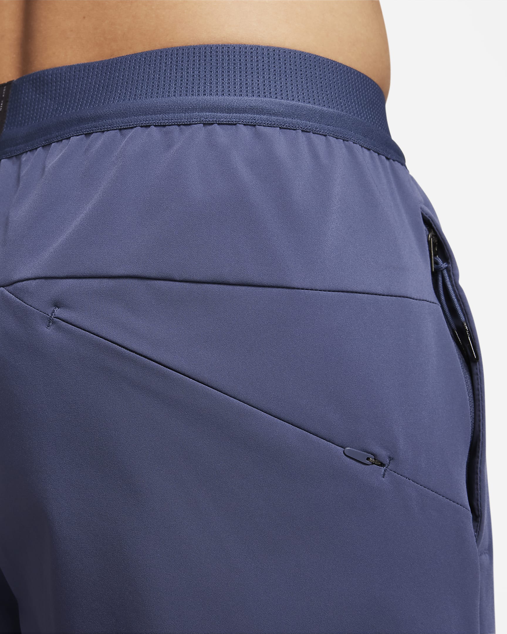 Nike APS Men's Dri-FIT Woven Versatile Trousers. Nike AT