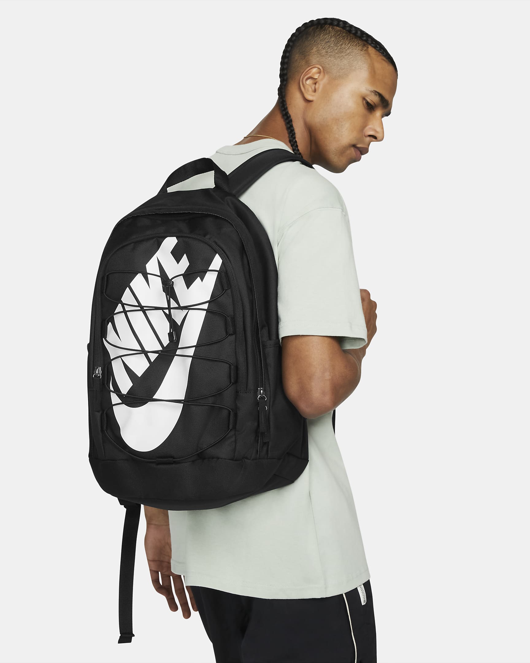 Nike Hayward Backpack (26L). Nike SG