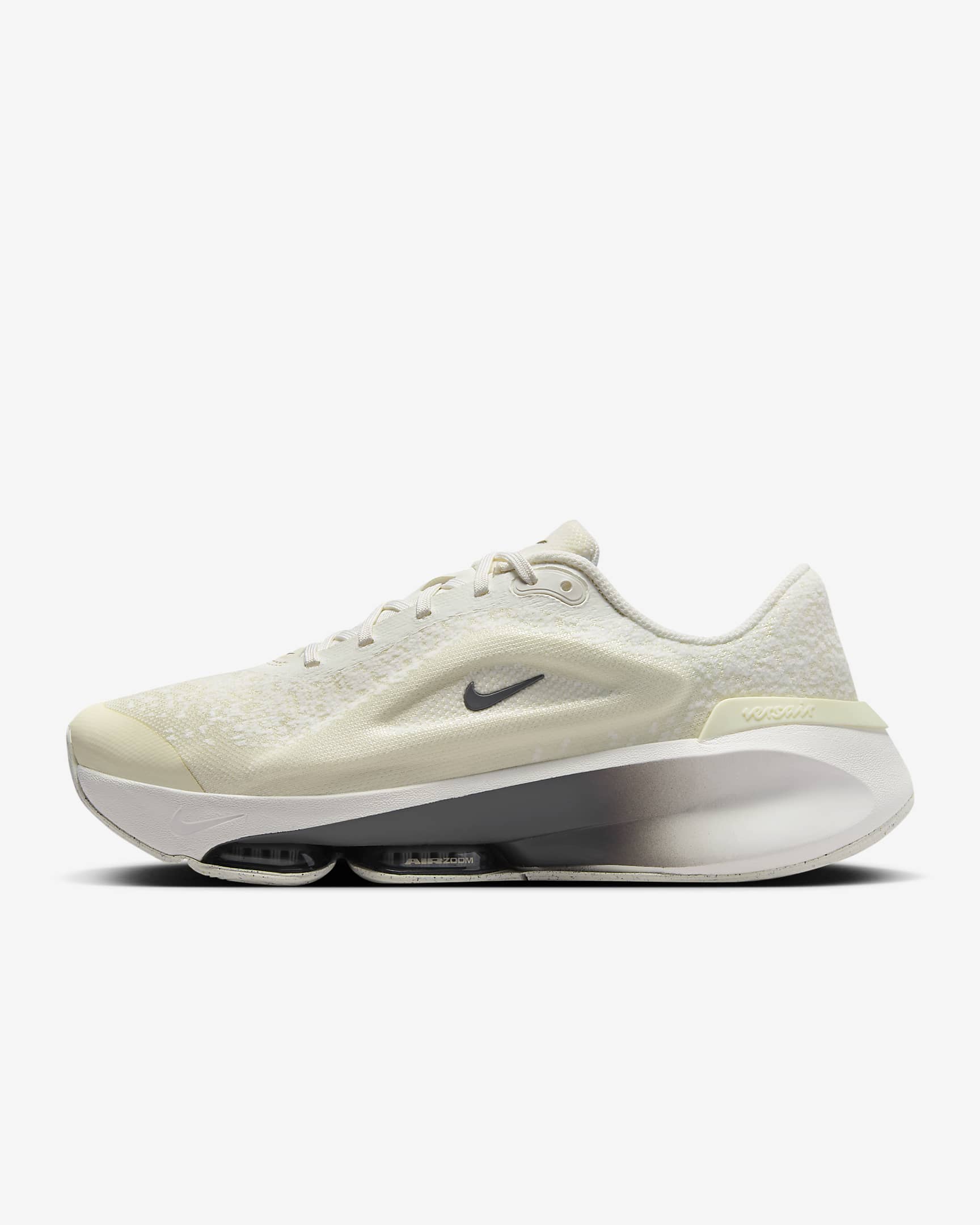 รองเท้าออกกำลังกายผู้หญิง Nike Versair - Coconut Milk/Sail/Gum Light Brown/Iron Grey