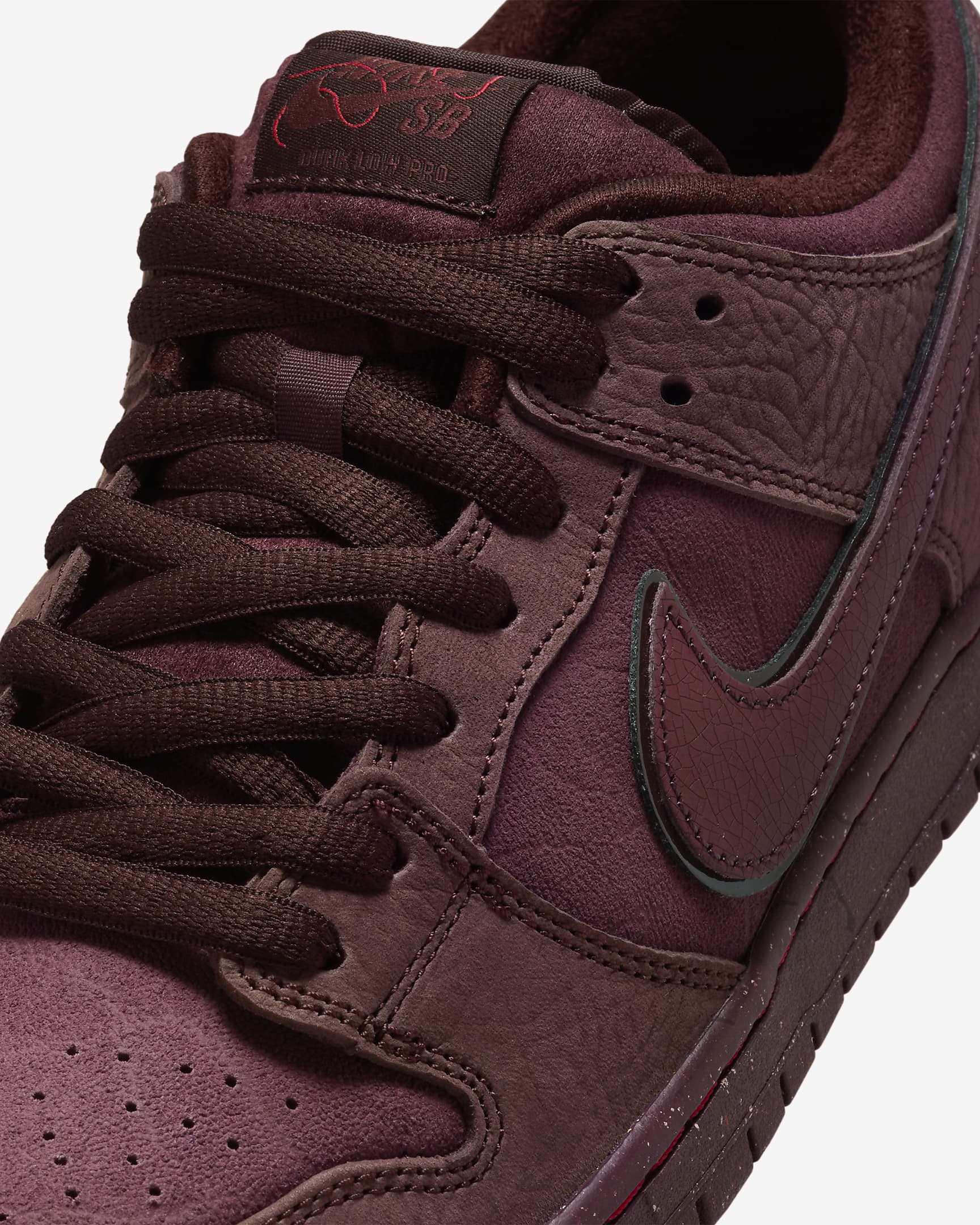 Nike SB Dunk Low Premium Skate Shoes - Burgundy Crush/Earth/Dark Pony/Dark Team Red