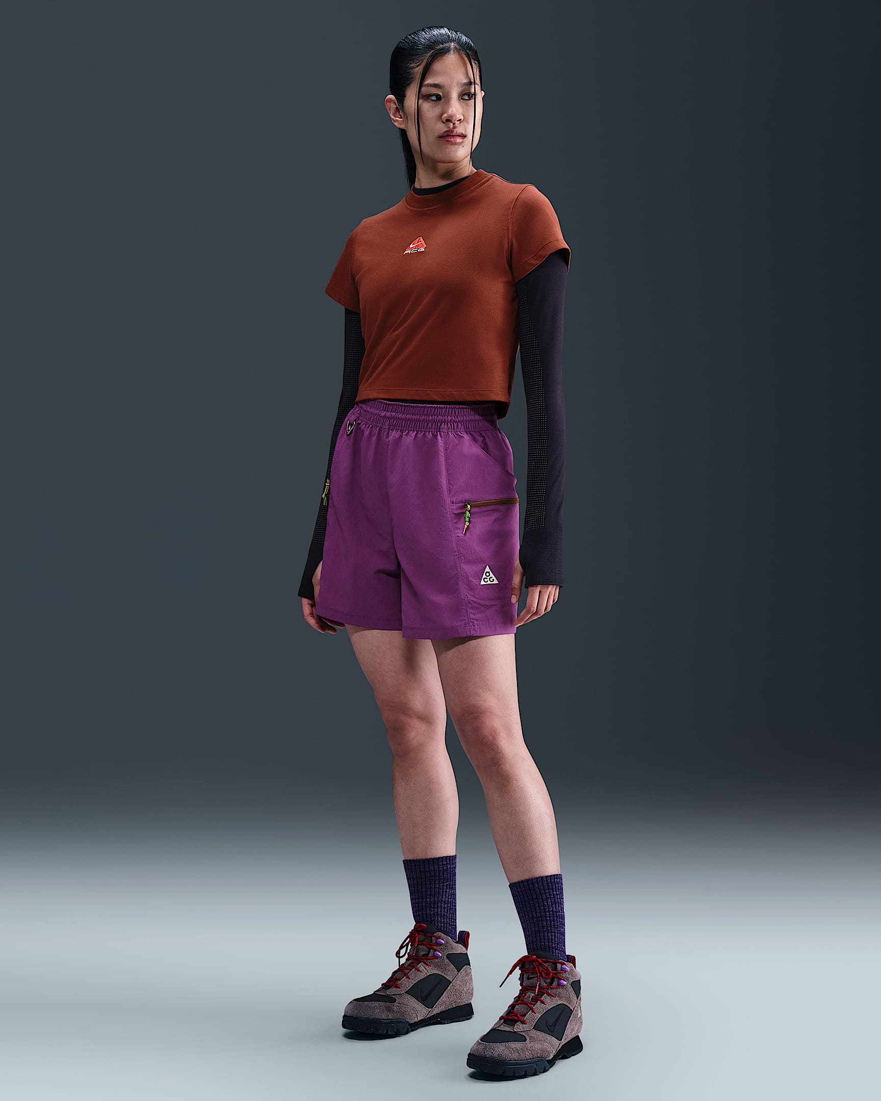 Shorts Nike ACG "Death Bloom" – Donna - Bold Berry/Nero/Mosswood Brown/Summit White
