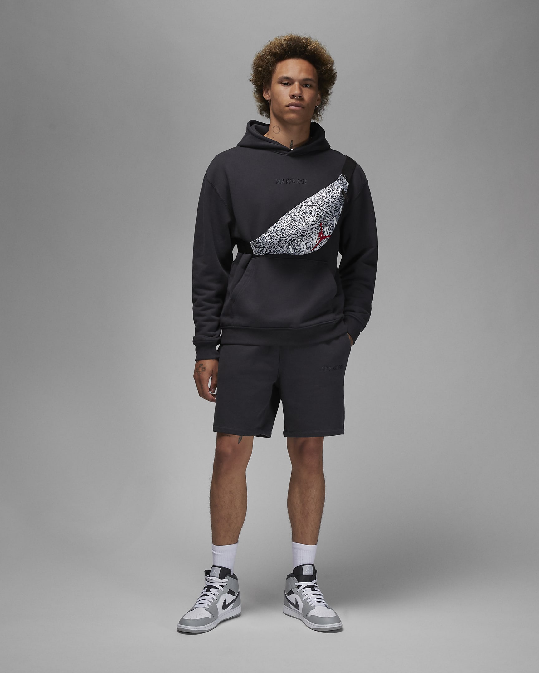 Air Jordan Wordmark Men's Fleece Hoodie. Nike.com