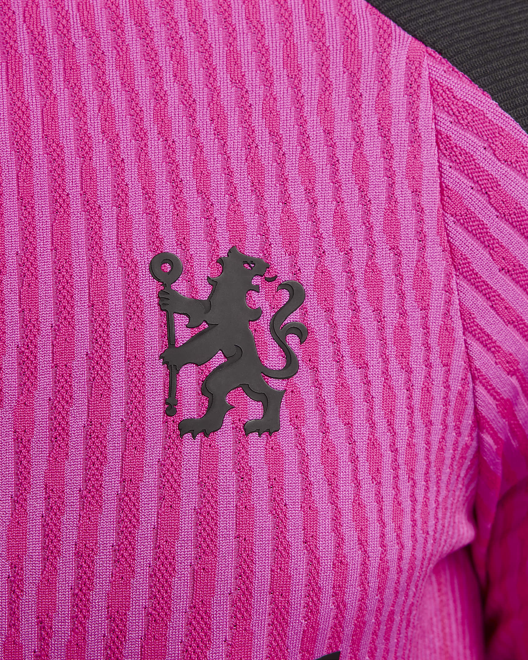 Troisième haut d'entraînement de foot en maille Nike Dri-FIT ADV Chelsea FC Strike Elite pour homme - Pink Prime/Noir/Noir