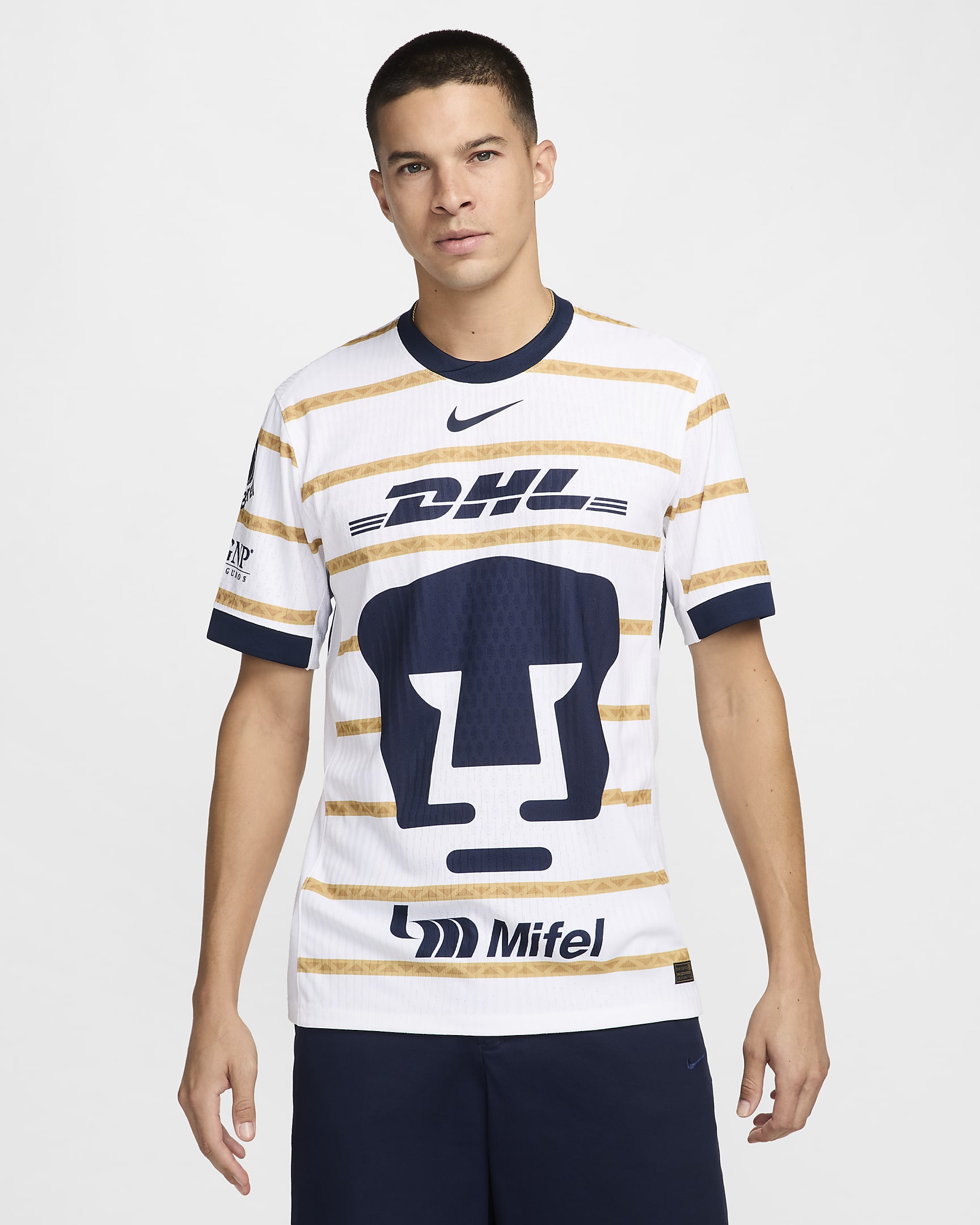 Jersey de fútbol Nike Dri-FIT ADV Authentic para hombre de Pumas UNAM local 2024/25 Match - Blanco/Obsidiana/Obsidiana