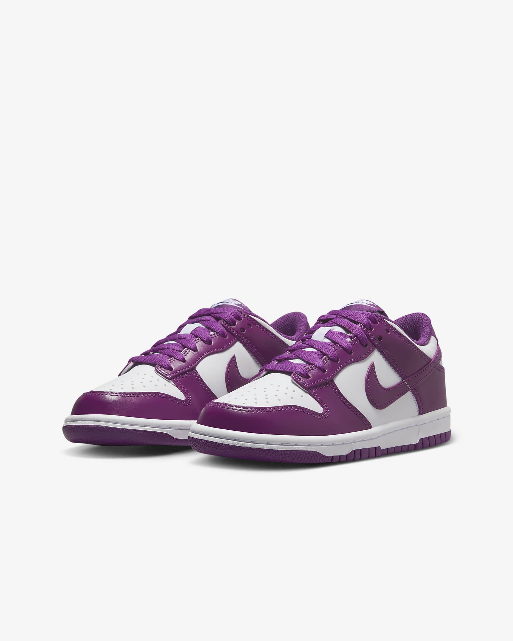 Nike Dunk Low cipő nagyobb gyerekeknek - Fehér/Fehér/Viotech