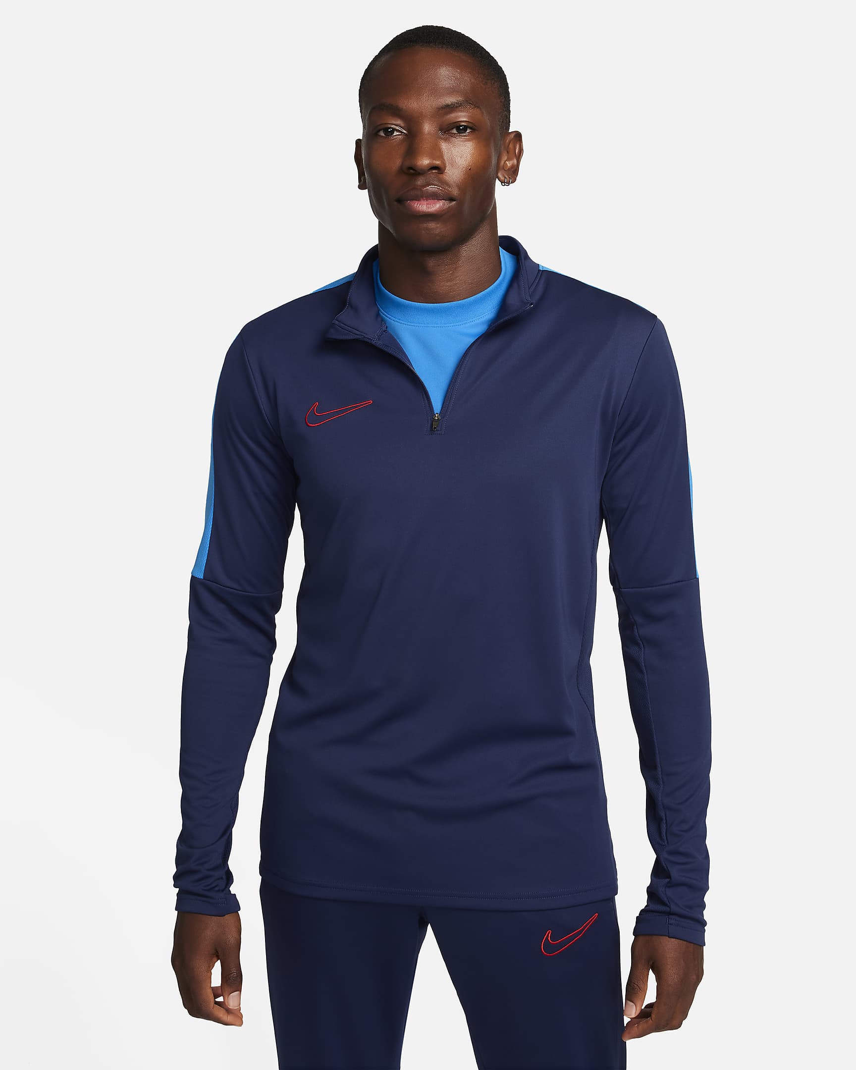 Nike Academy Dri-FIT fotballoverdel med glidelås i halsen til herre - Midnight Navy/Light Photo Blue/University Red