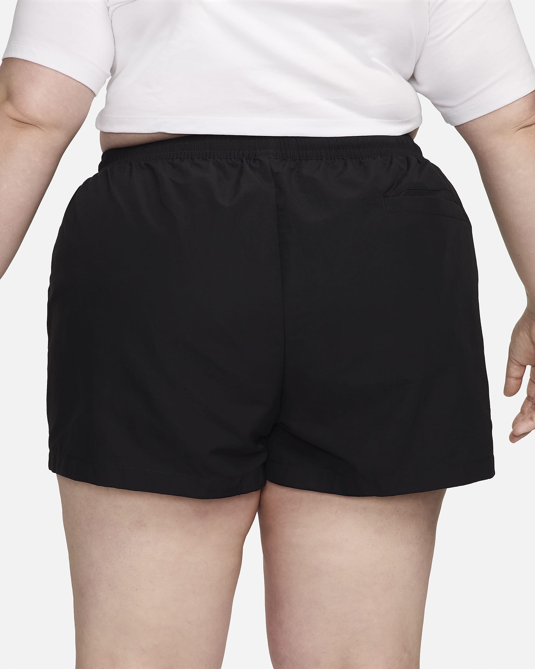 Nike Sportswear Everything Wovens Women's Mid-Rise 5" Shorts (Plus Size) - Black/White