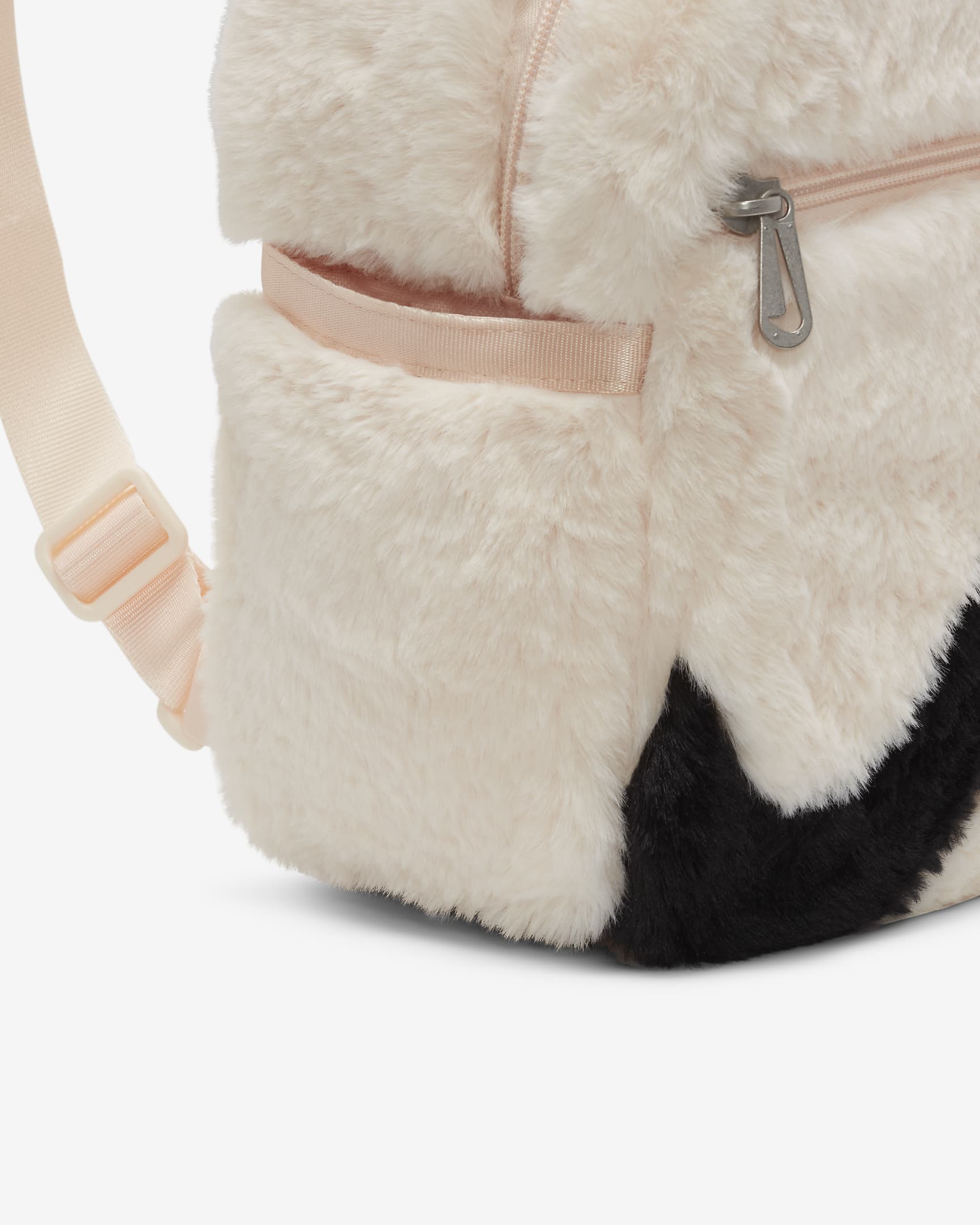 Nike Sportswear Futura 365 Faux Fur Mini-Rucksack aus Kunstpelz (6 l) - Guava Ice/Guava Ice/Schwarz