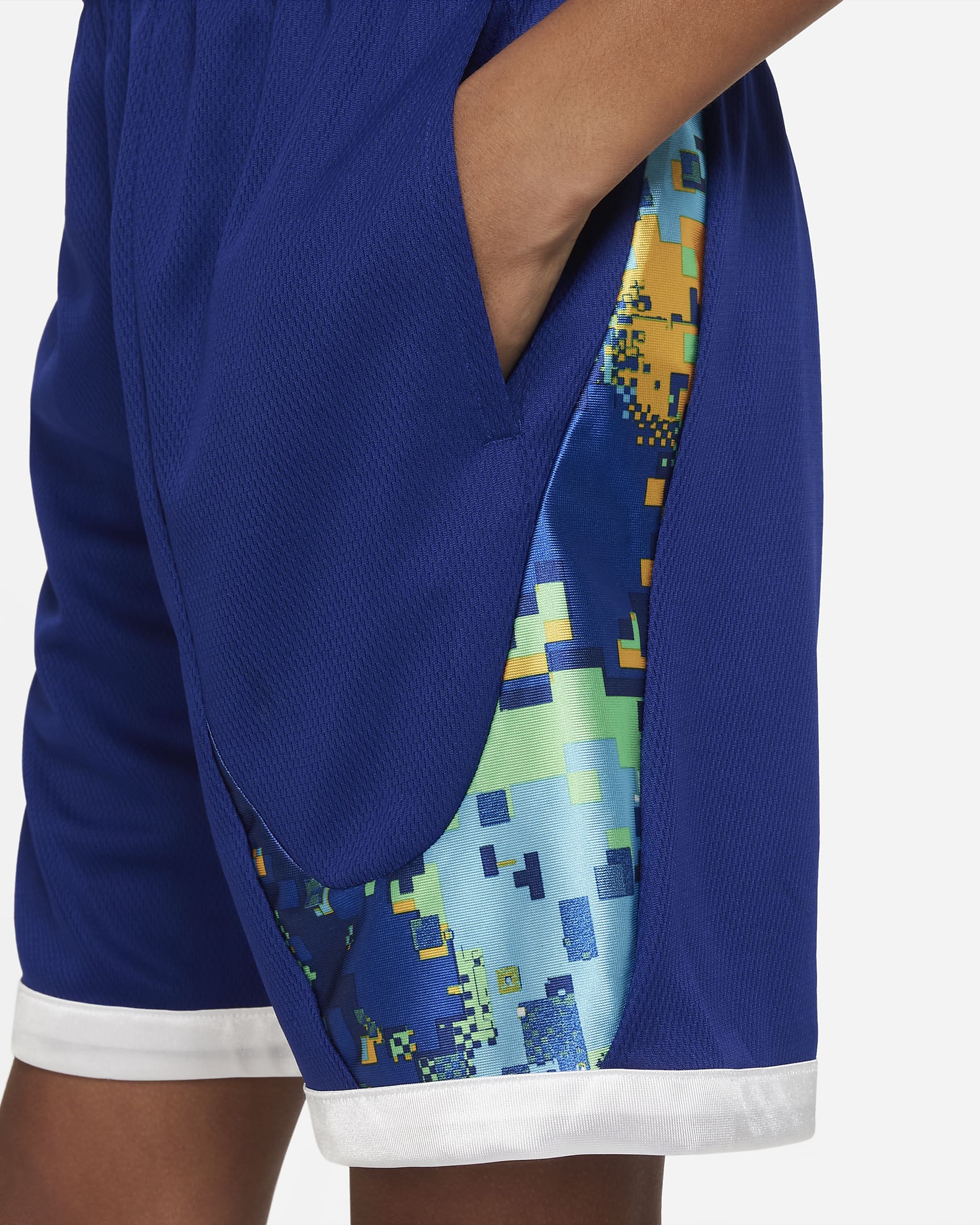 Nike DriFIT Older Kids' Basketball Shorts. Nike CZ