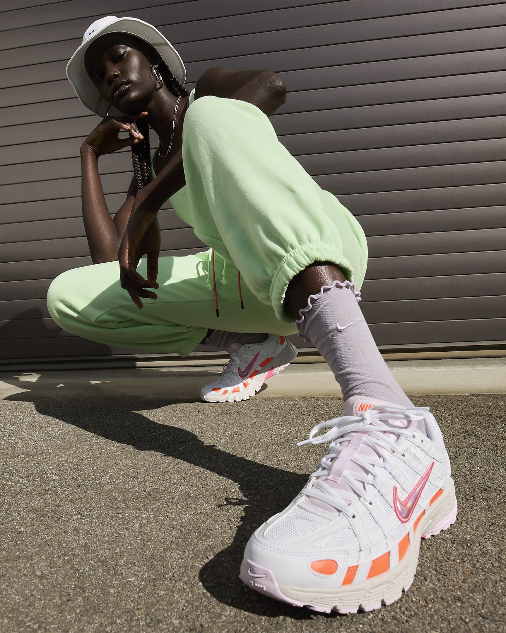 Nike P-6000 Shoes - White/Hyper Crimson/Pink Foam/Digital Pink