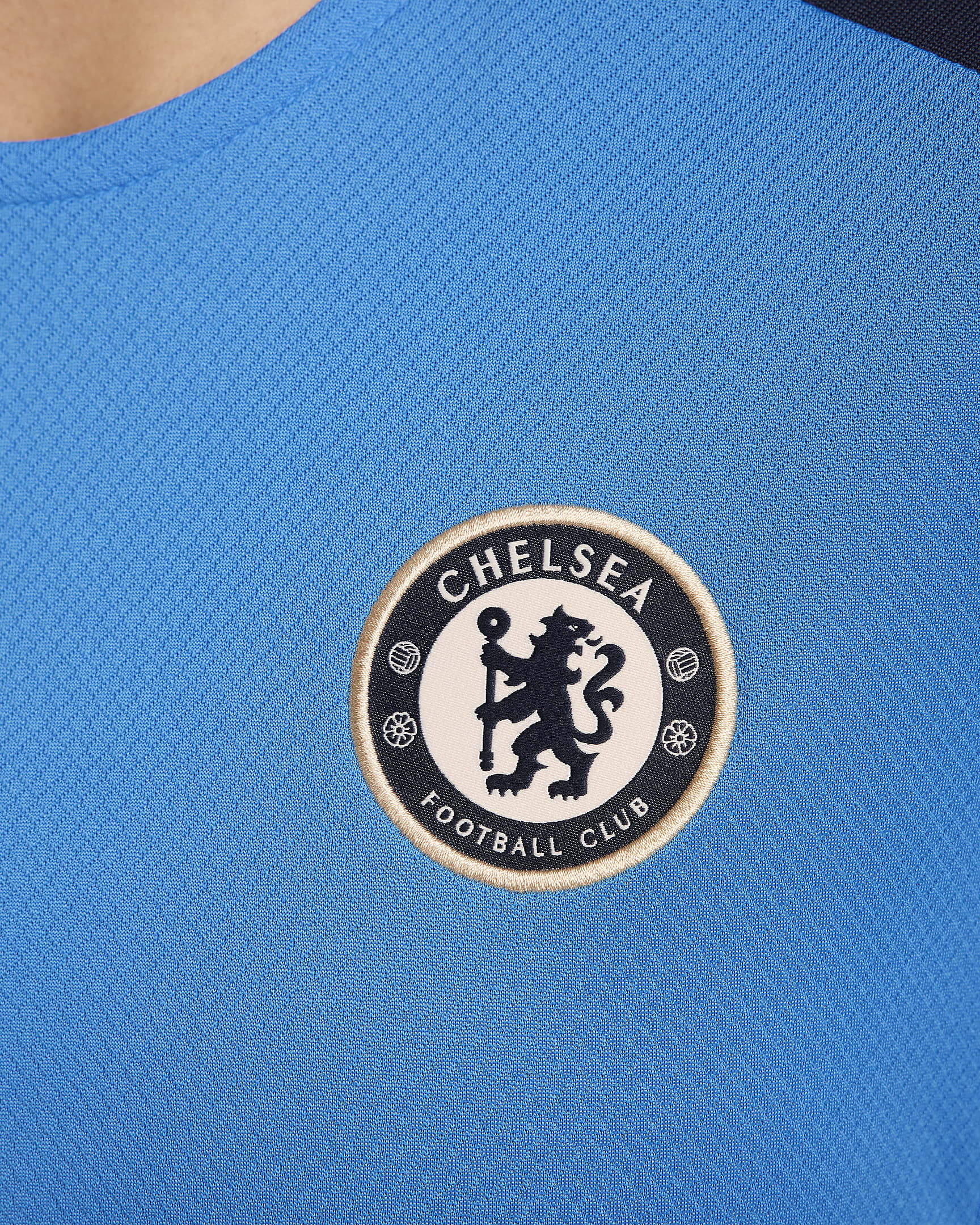 Chelsea F.C. Strike Women's Nike Dri-FIT Football Short-Sleeve Knit Top - Light Photo Blue/Light Photo Blue/Obsidian/Guava Ice