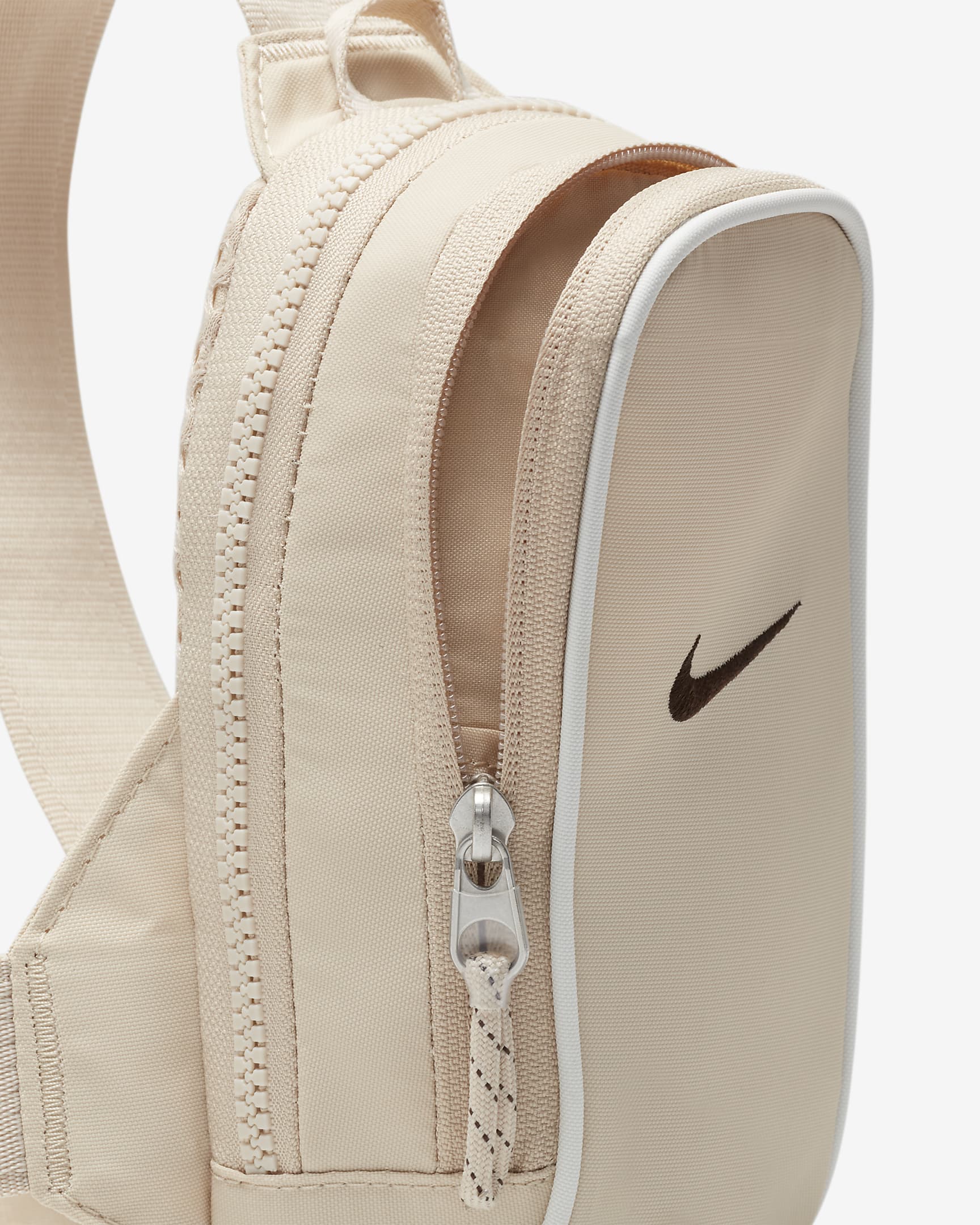 Nike Sportswear Essentials Crossbody Bag (1L). Nike.com