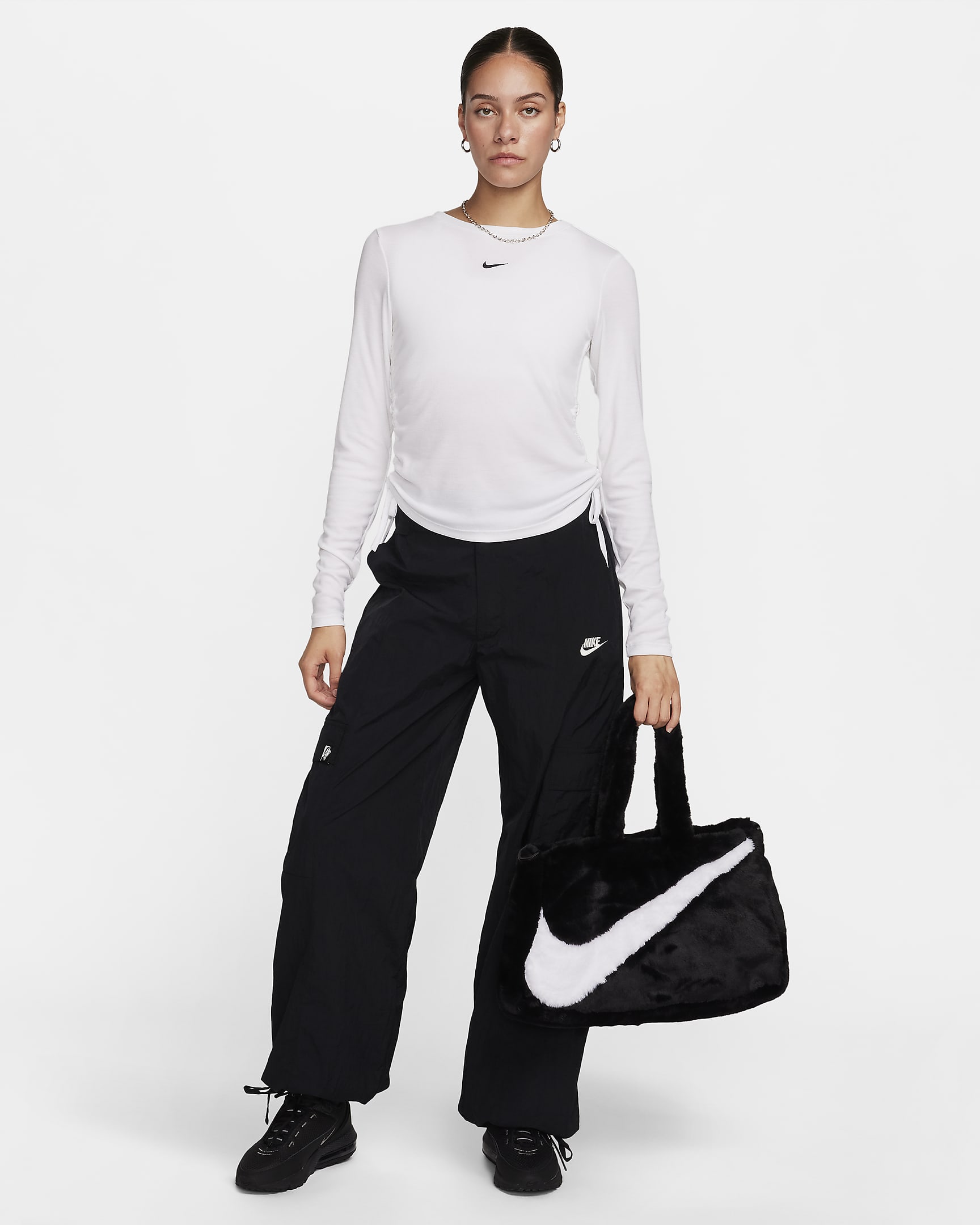 Nike Sportswear Women's Ribbed Long-Sleeve Mod Crop Top. Nike LU