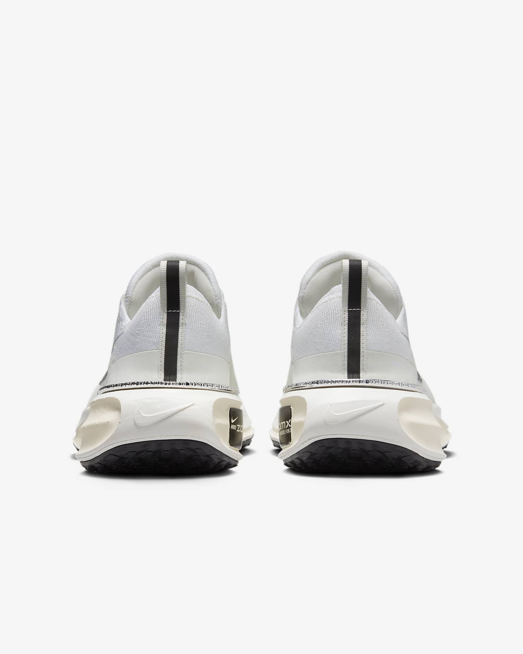 Nike Invincible 3 Women's Road Running Shoes (Extra Wide).