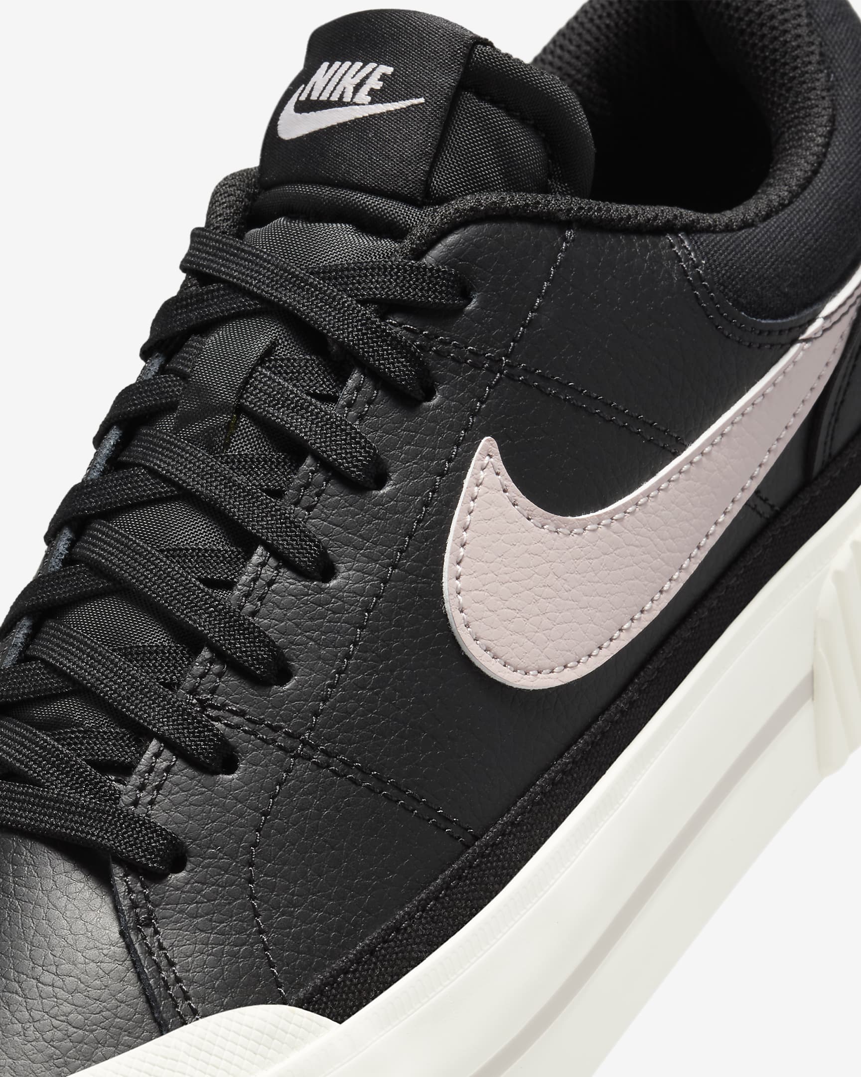 Calzado para mujer Nike Court Legacy Lift - Negro/Vela/Violeta platino