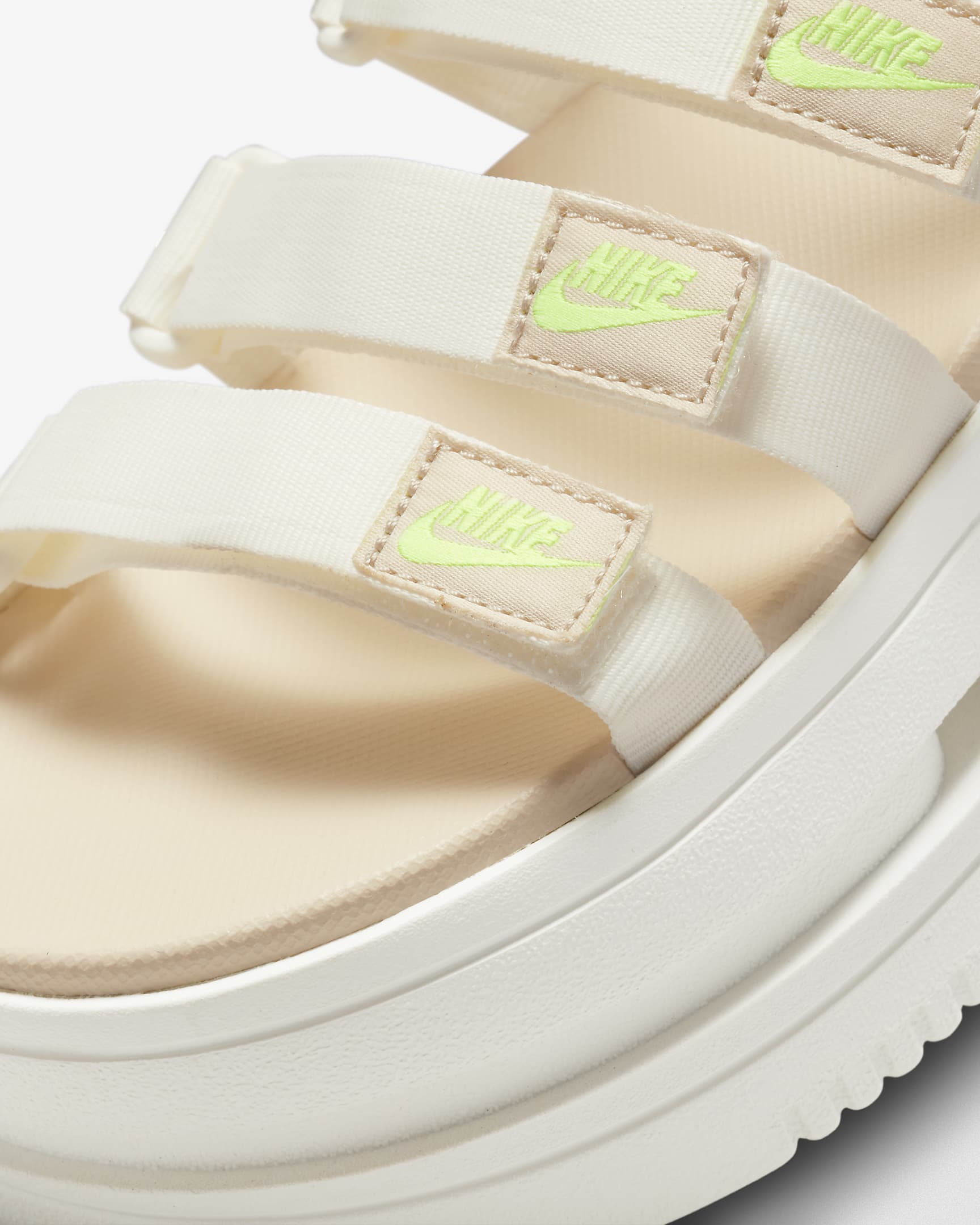 Nike Icon Classic Women's Sandals - Sail/Sand Drift/Ghost Green